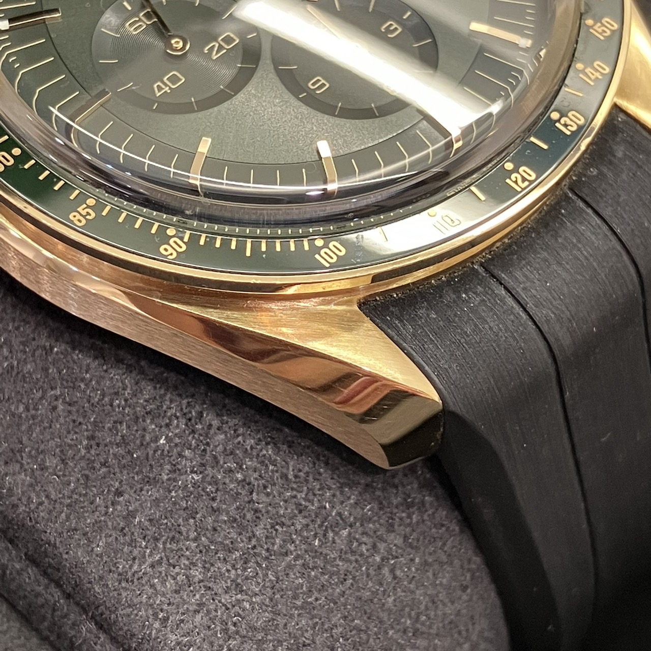 OMEGA(���ᥬ) ���ԡ��ɥޥ����� �ࡼ�󥦥��å� �ץ��ե��å���ʥ� 310.63.42.50.10.001 750YG 2025ǯ7�� ����� UH-44 (����Ź)