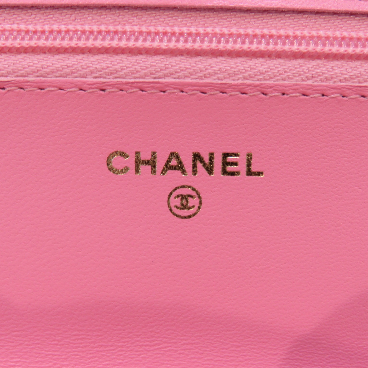 CHANEL (����ͥ�) �ޥȥ�å� �������󥦥���å� AP0250���ԥ� G��� ��ॹ���� ���A E99 ���Ź
