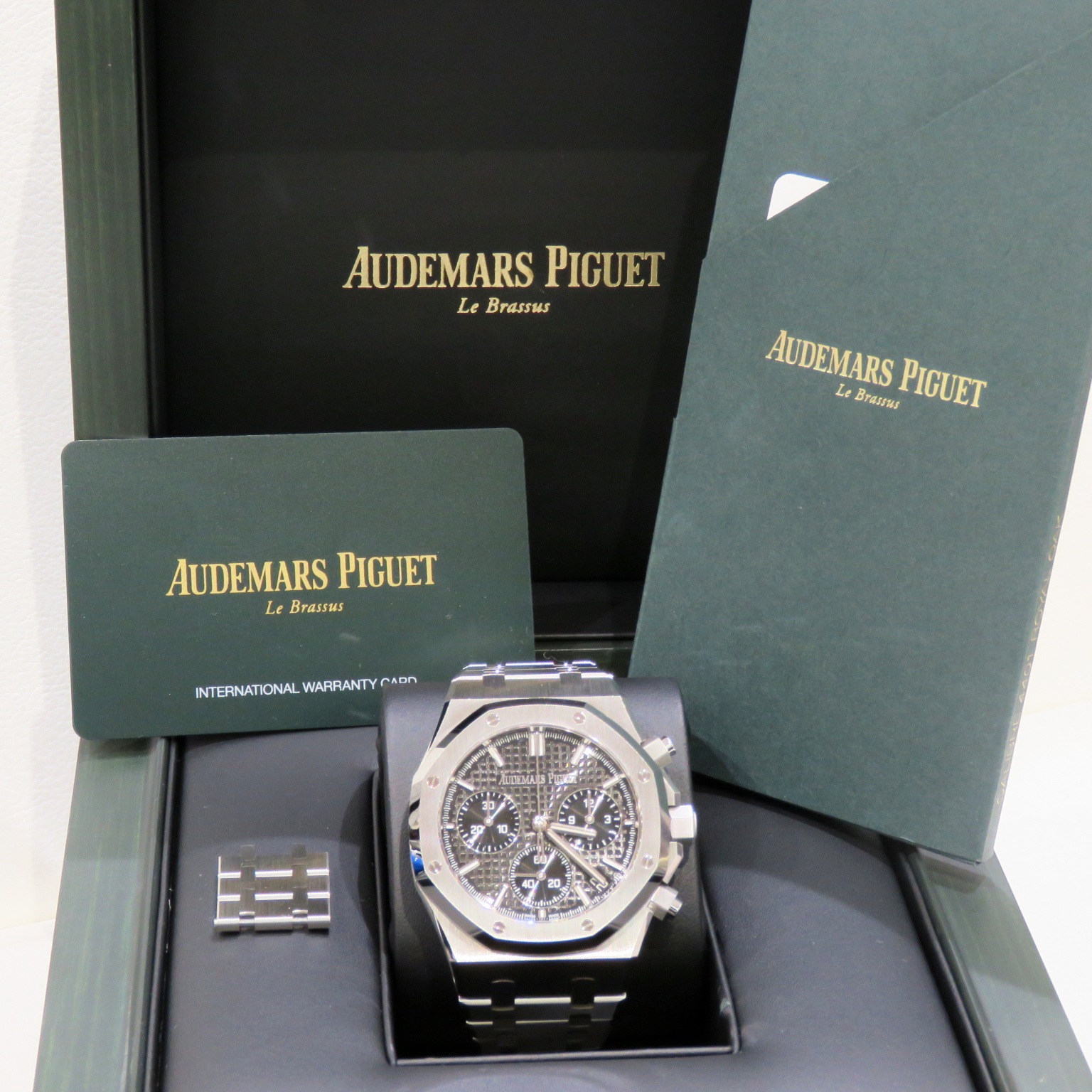 AUDEMARS PIGUET (�����ǥޡ��ԥ�) ������륪���� �����Υ���� �ӻ��� 26240ST.OO.1320ST.06 �֥�å� SS ��°�ʴ��� ����Ʊ�� X-163 ���Ź