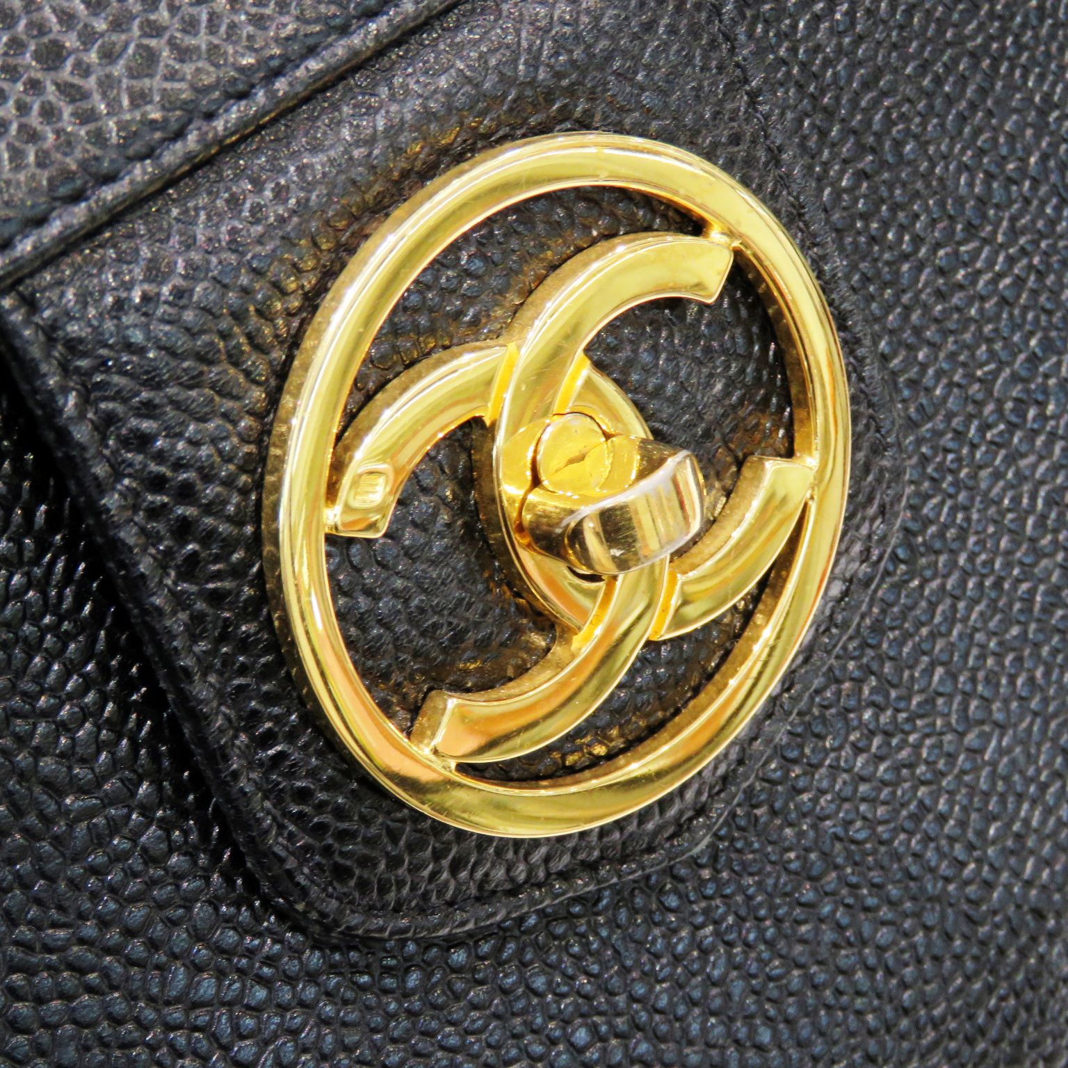 CHANEL (����ͥ�) ������ơ��� �����ޡ��� �Х˥ƥ��Хå� �֥�å�(������ɶ��) ����ӥ������� ���A V45 ���Ź