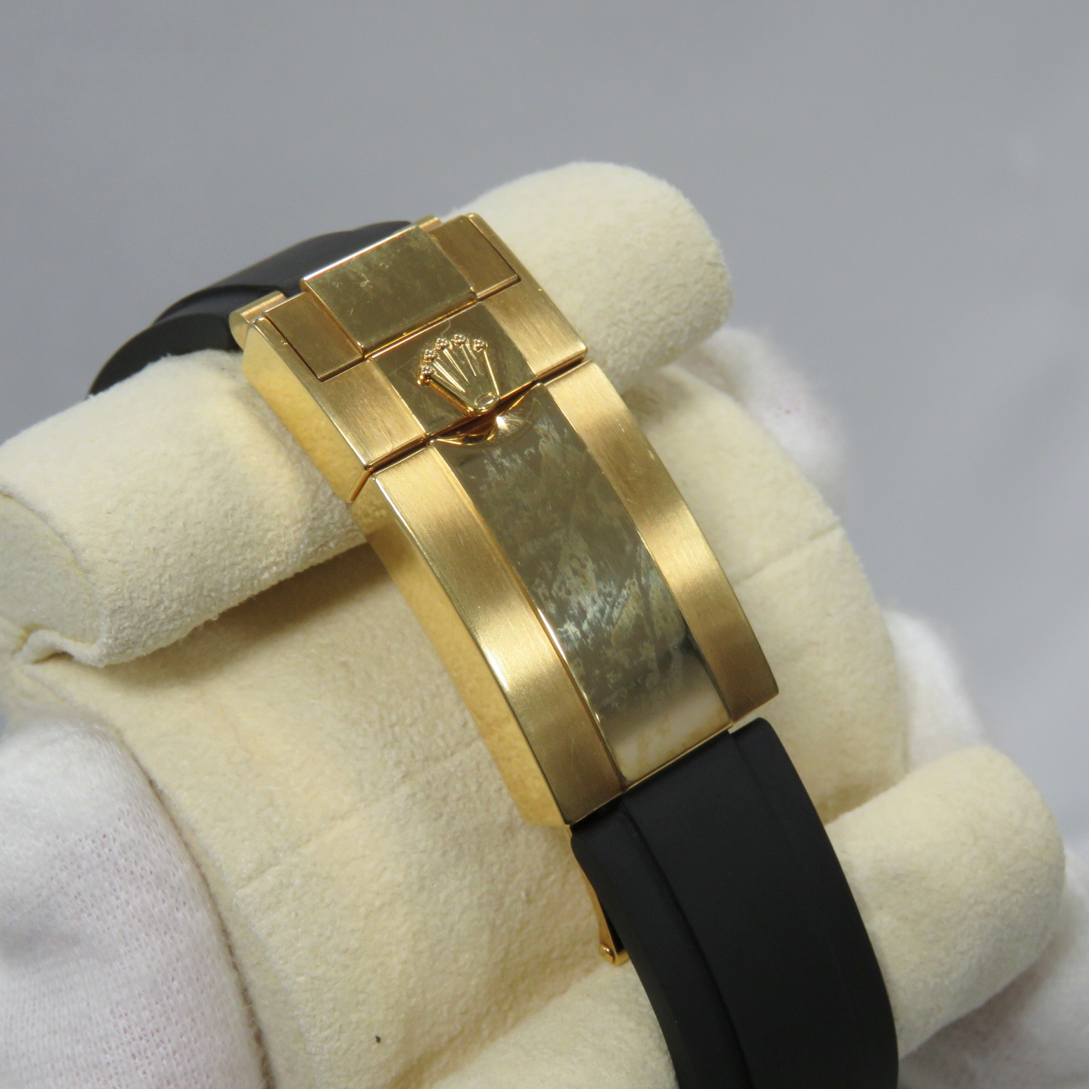 C-215 ROLEX (����å���) �����⥰��եǥ��ȥ� �ӻ��� 116518LN �����ѥ�&�֥�å� YG �����ե� ��°�ʴ��� ��� ���Ź