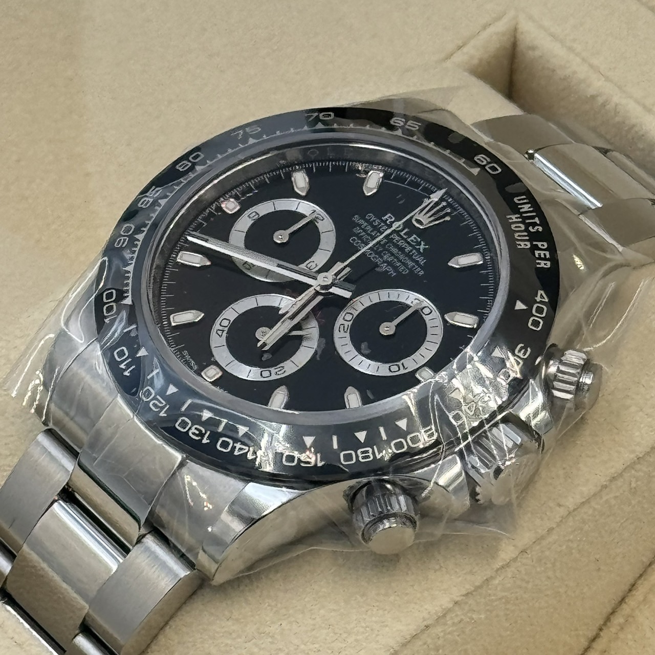 ROLEX (����å���) �����⥰��եǥ��ȥ� 116500LN �֥�å� SS ̤���� ���ض�Ź CAT-351