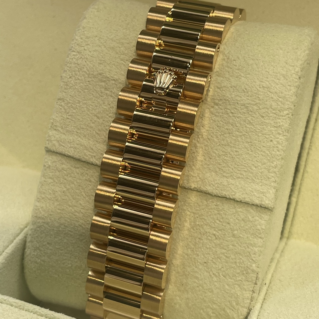 ROLEX(����å���) �ǥ��ǥ���36 118238 ���꡼�� 2007ǯ9�� ������� ���� SA-143 ���ض�Ź