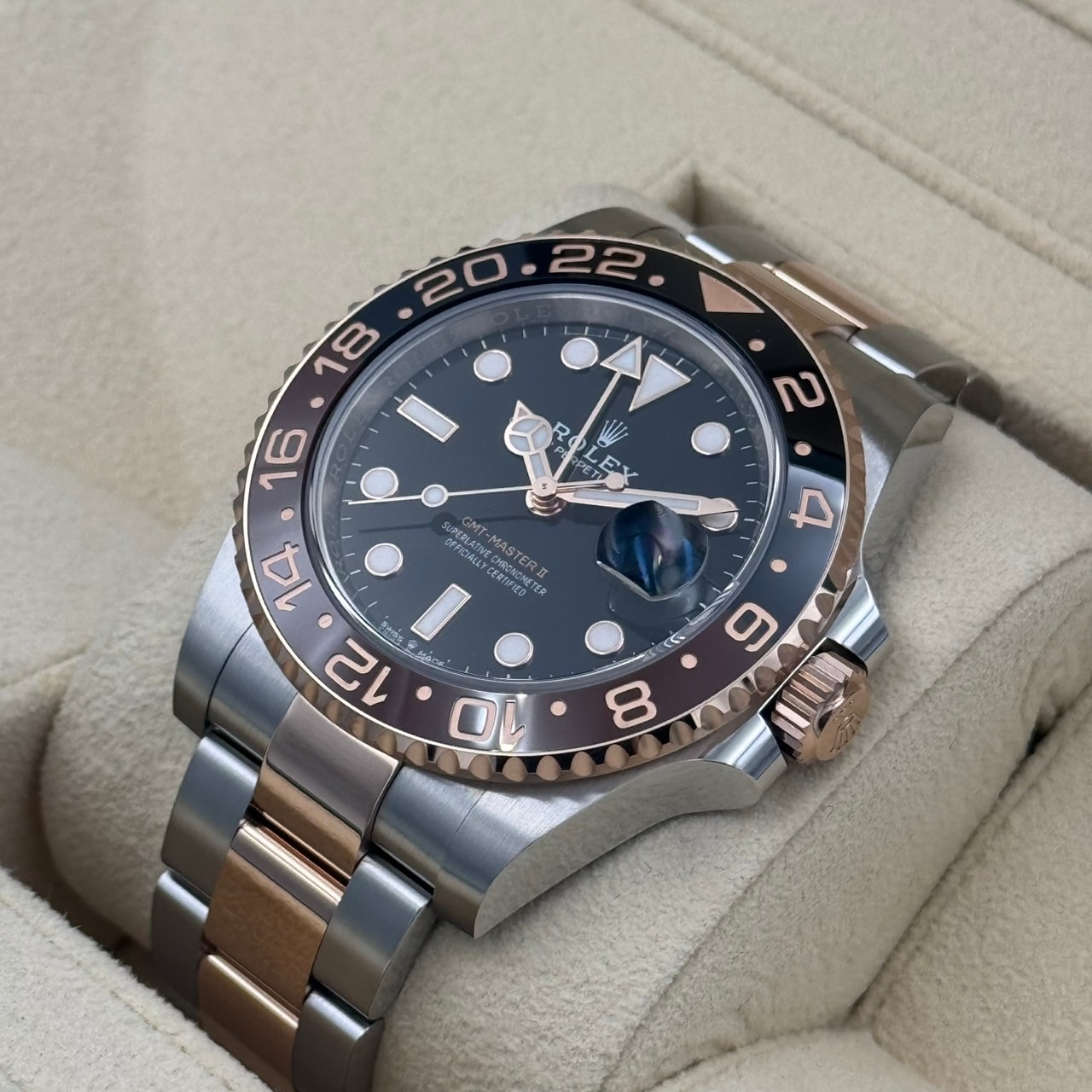 ROLEX (����å���) GMT�ޥ������� 126711CHNR �֥�å� ERG/SS ����� ���ض�Ź CAT-759