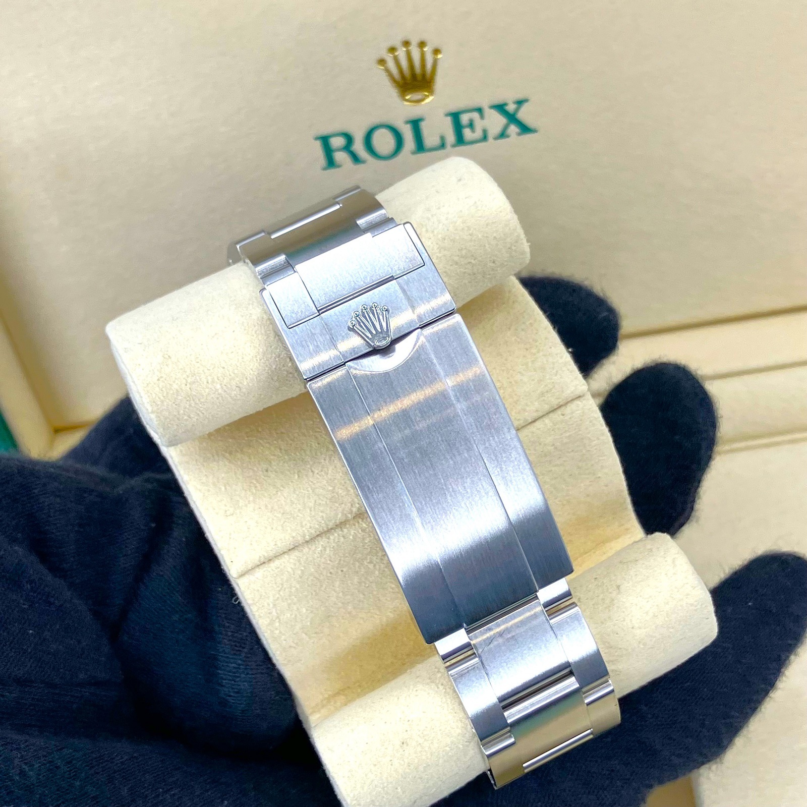 ROLEX(����å���) �����ɥ����顼 126600 �֥�å�ʸ���� 2026ǯ2�� ������� UK-27 (����Ź)