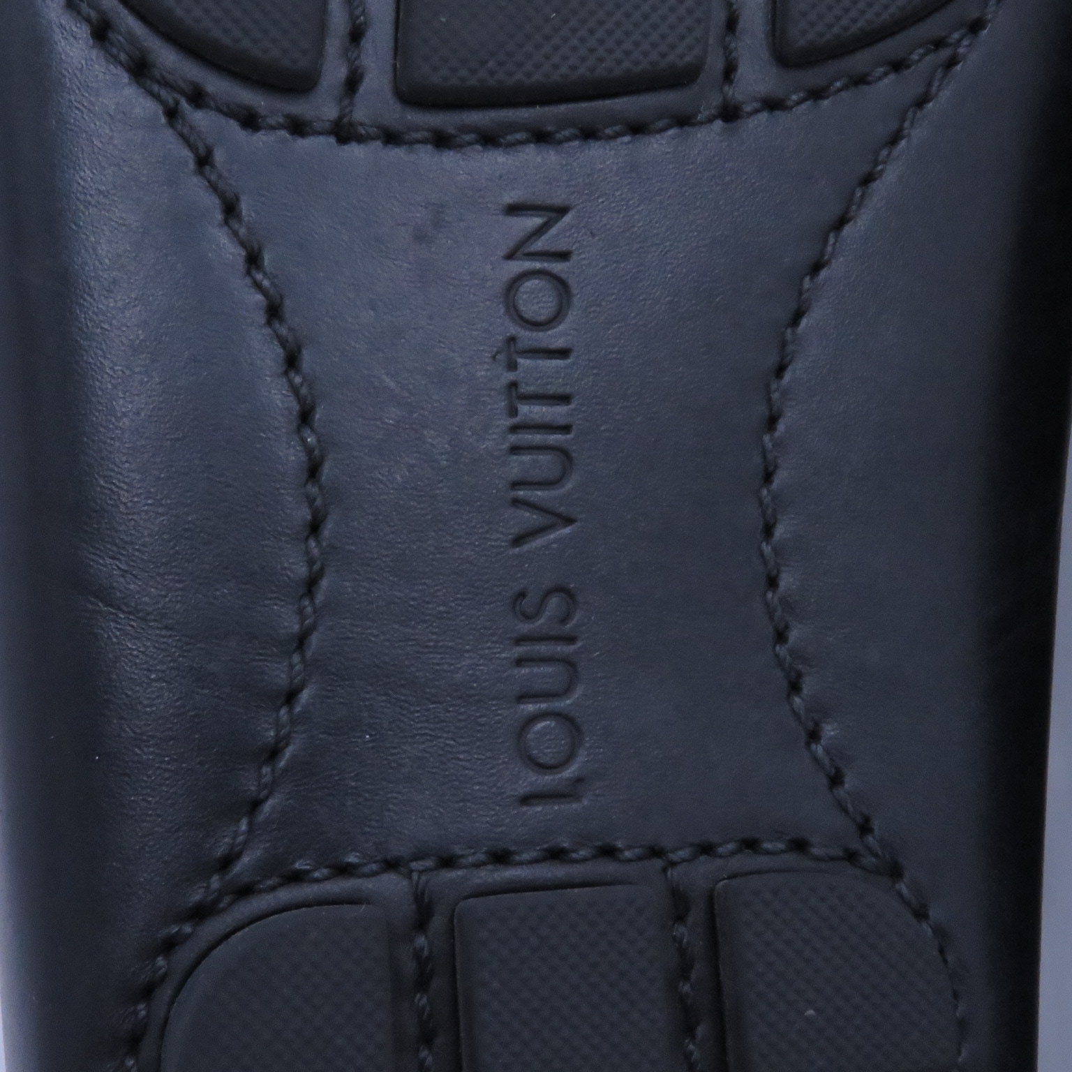 LOUIS VUITTON (�륤�����ȥ�)/���ƥ�����ɥ饤�ӥ󥰥��塼��/�֥�å�/������7(��24cm)/�������/NAC-490(̾�Ų�Ź)