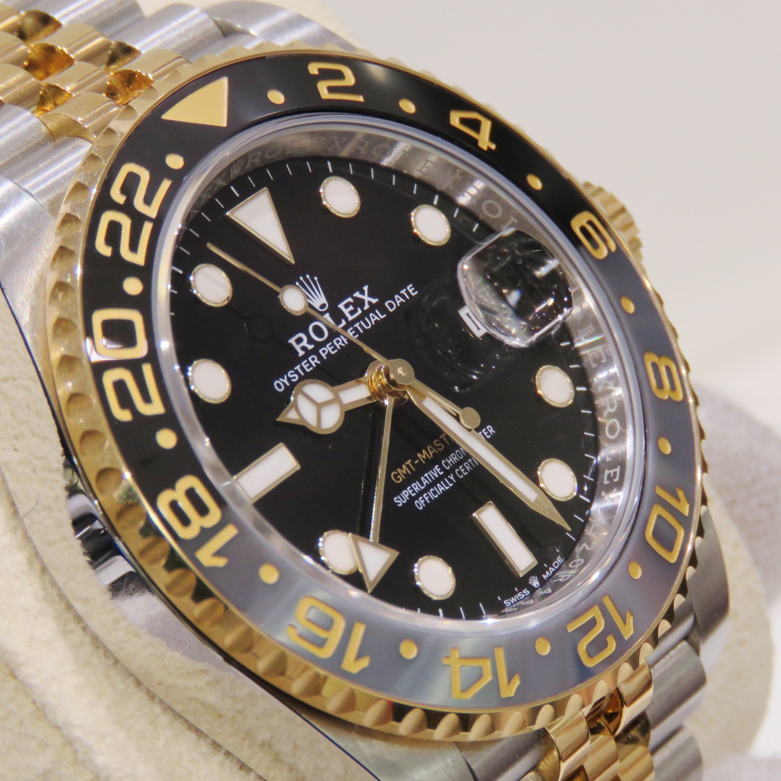 B-024 ROLEX (����å���) GMT�ޥ������� �ӻ��� 126713GRNR �֥�å� SS/YG ����ӥ꡼ ��°�ʴ��� ������� ���Ź