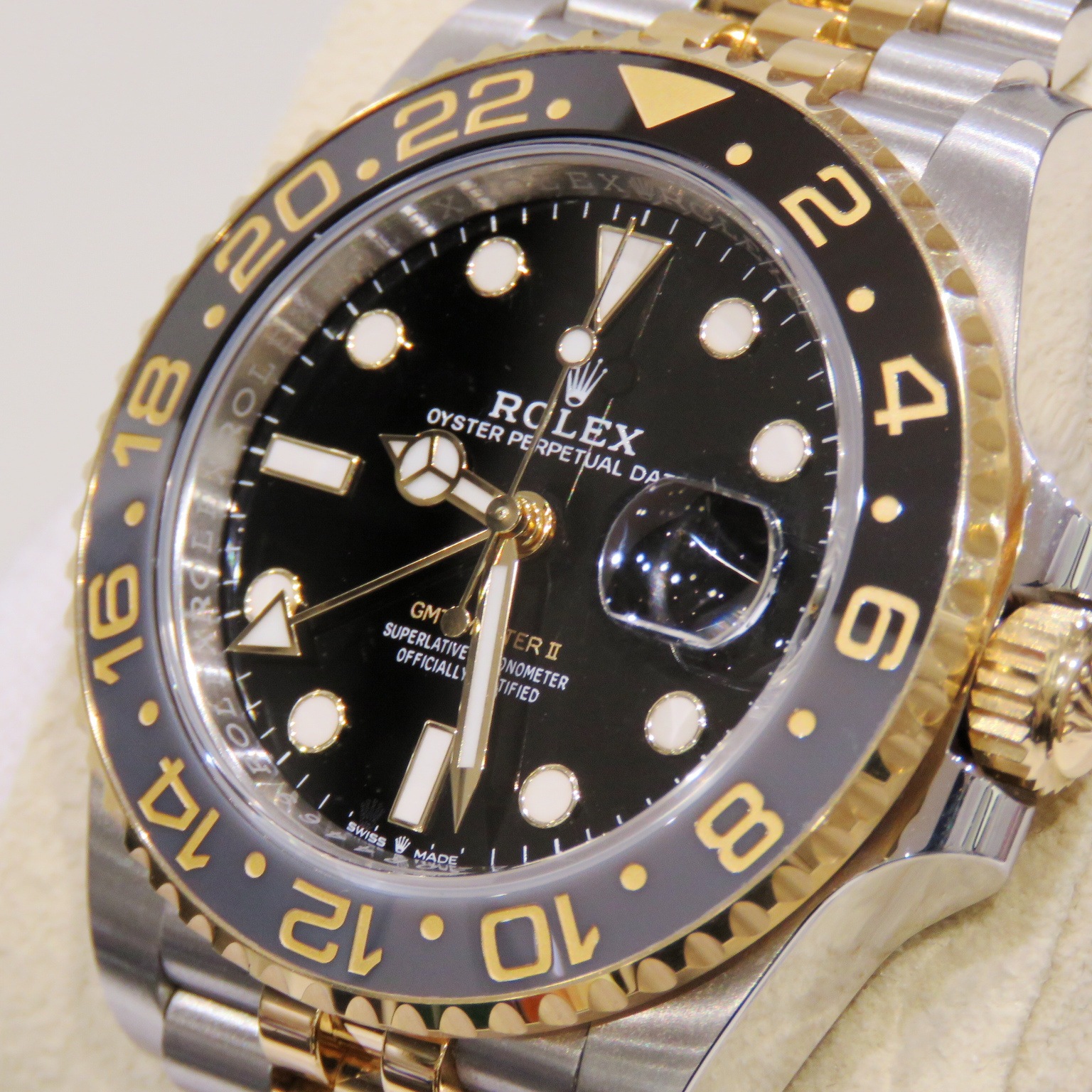 B-024 ROLEX (����å���) GMT�ޥ������� �ӻ��� 126713GRNR �֥�å� SS/YG ����ӥ꡼ ��°�ʴ��� ������� ���Ź