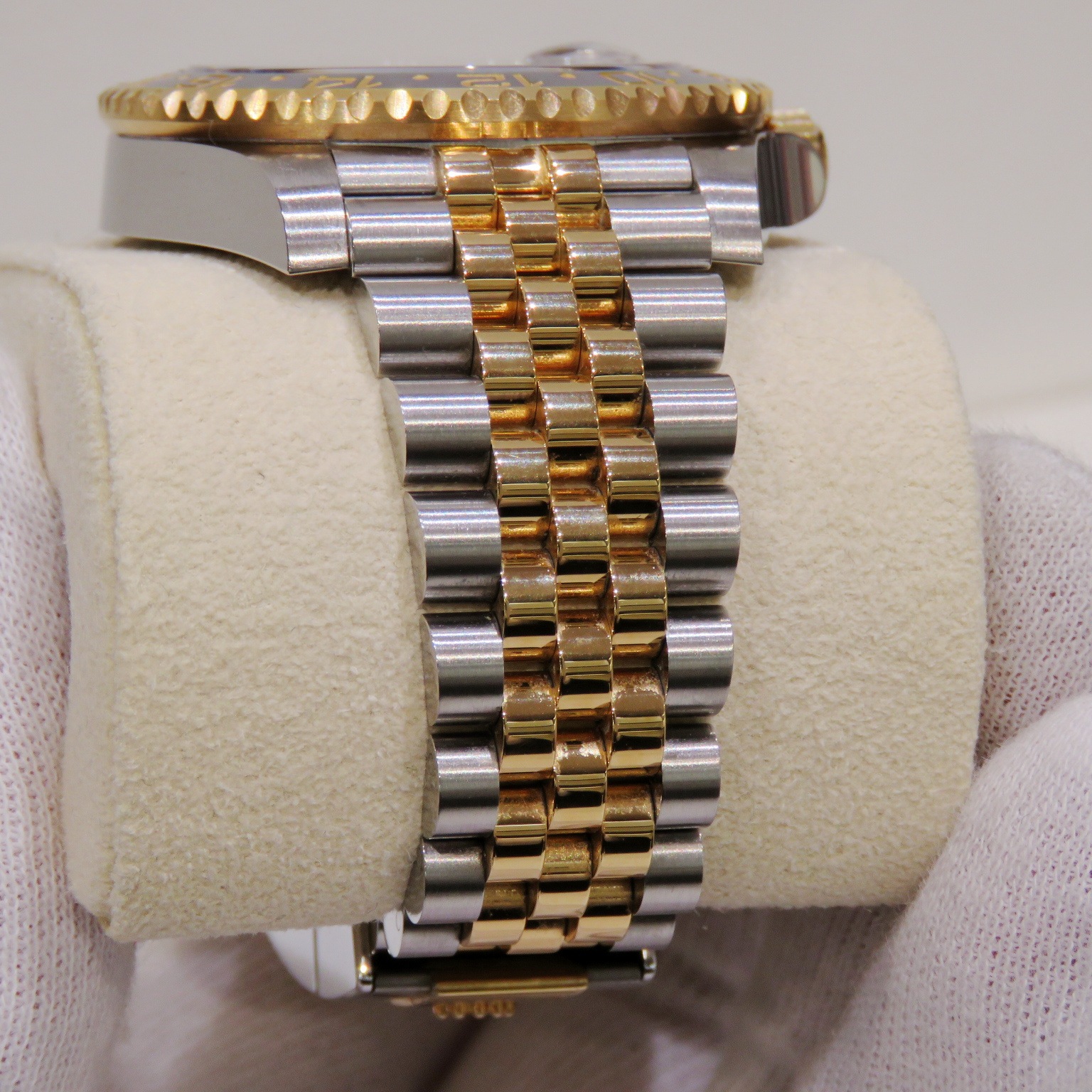 B-024 ROLEX (����å���) GMT�ޥ������� �ӻ��� 126713GRNR �֥�å� SS/YG ����ӥ꡼ ��°�ʴ��� ������� ���Ź