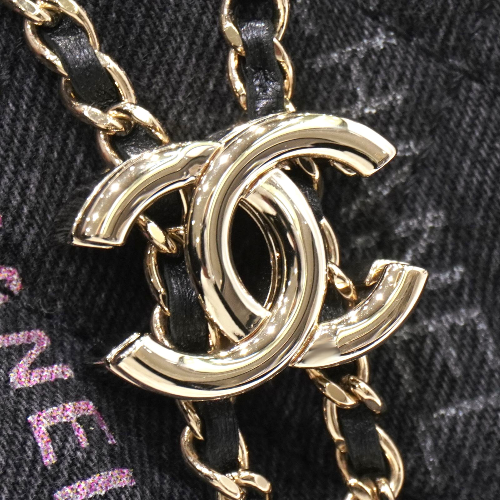 CHANEL (����ͥ�) ���⡼�� �Х��åȥХå� AS3091 �֥�å� �ǥ˥� ���A B85 ���Ź