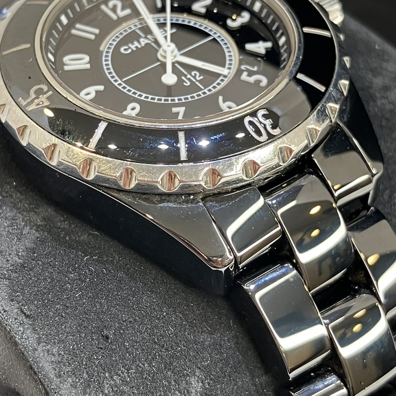 CHANEL(����ͥ�) J12 H0682 �֥�å�ʸ���� �������� ����� UA-26 (����Ź)
