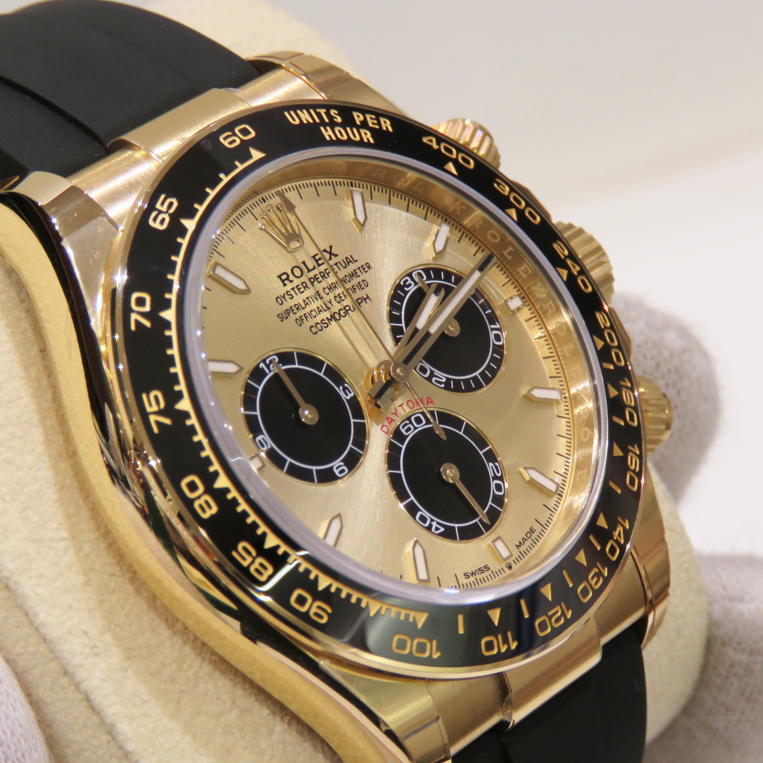 B-026 ROLEX (����å���) �����⥰��եǥ��ȥ� �ӻ��� 126518LN ������ǥ�&�֥�å� YG/�����ե�(D.F) ��°�ʴ��� ̤���� ���Ź
