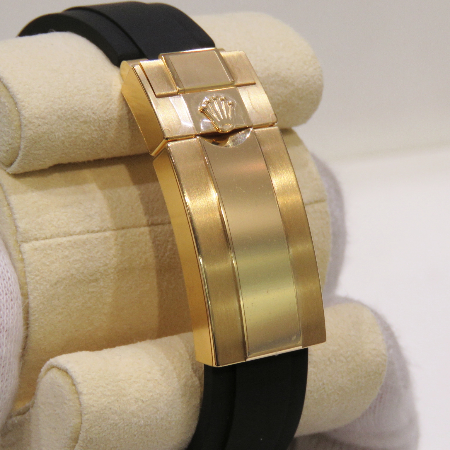 B-026 ROLEX (����å���) �����⥰��եǥ��ȥ� �ӻ��� 126518LN ������ǥ�&�֥�å� YG/�����ե�(D.F) ��°�ʴ��� ̤���� ���Ź