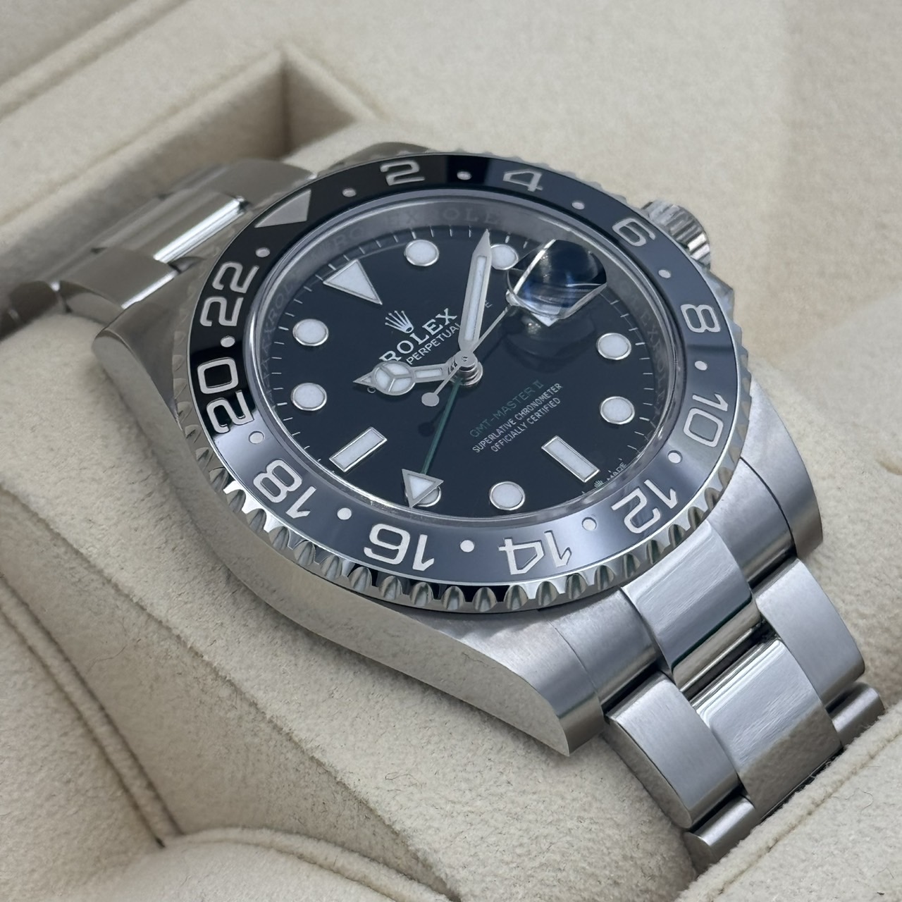 ROLEX(����å���) GMT�ޥ������� 126710GRNR �֥�å� ̤���� ���ض�Ź CAT-709