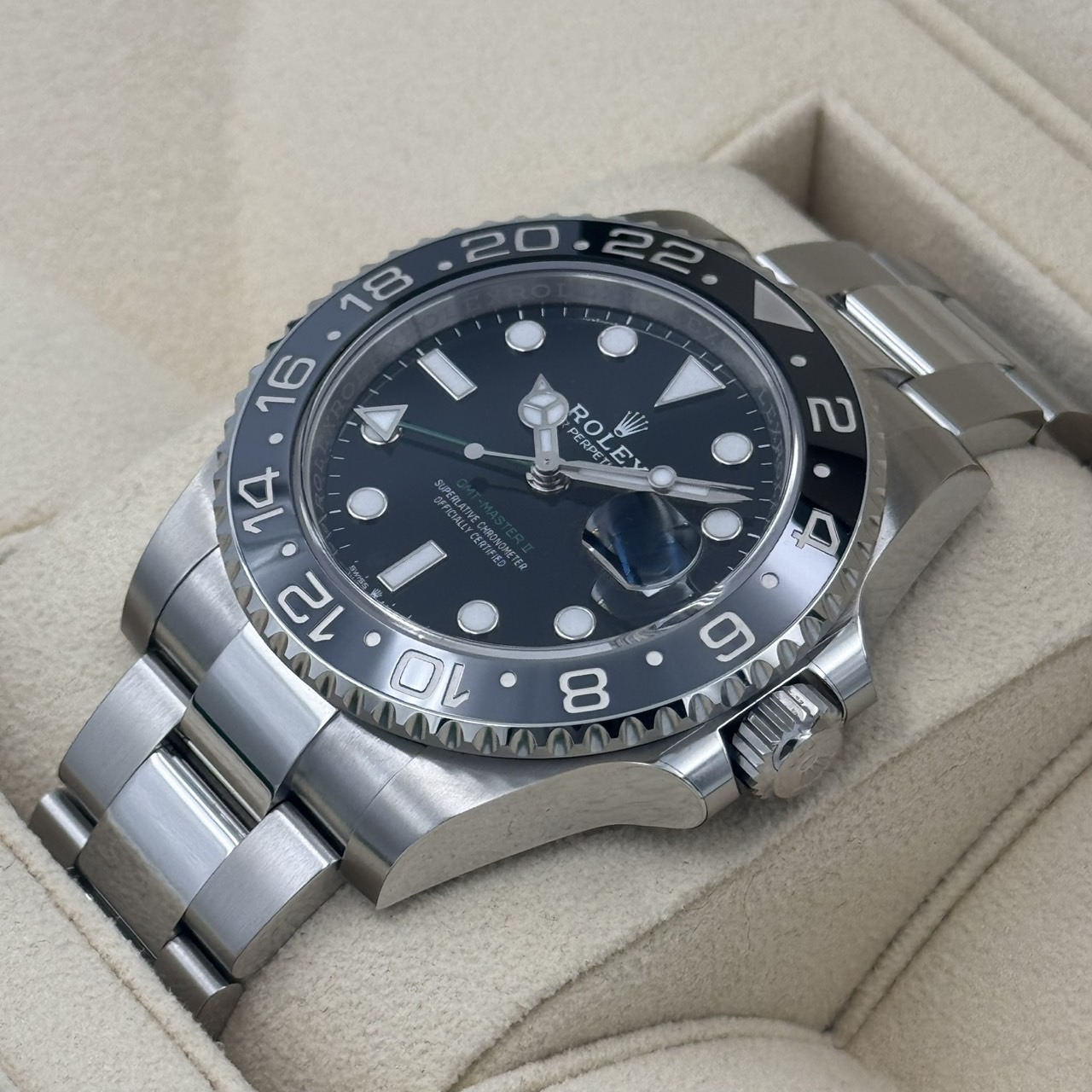 ROLEX(����å���) GMT�ޥ������� 126710GRNR �֥�å� ̤���� ���ض�Ź CAT-709