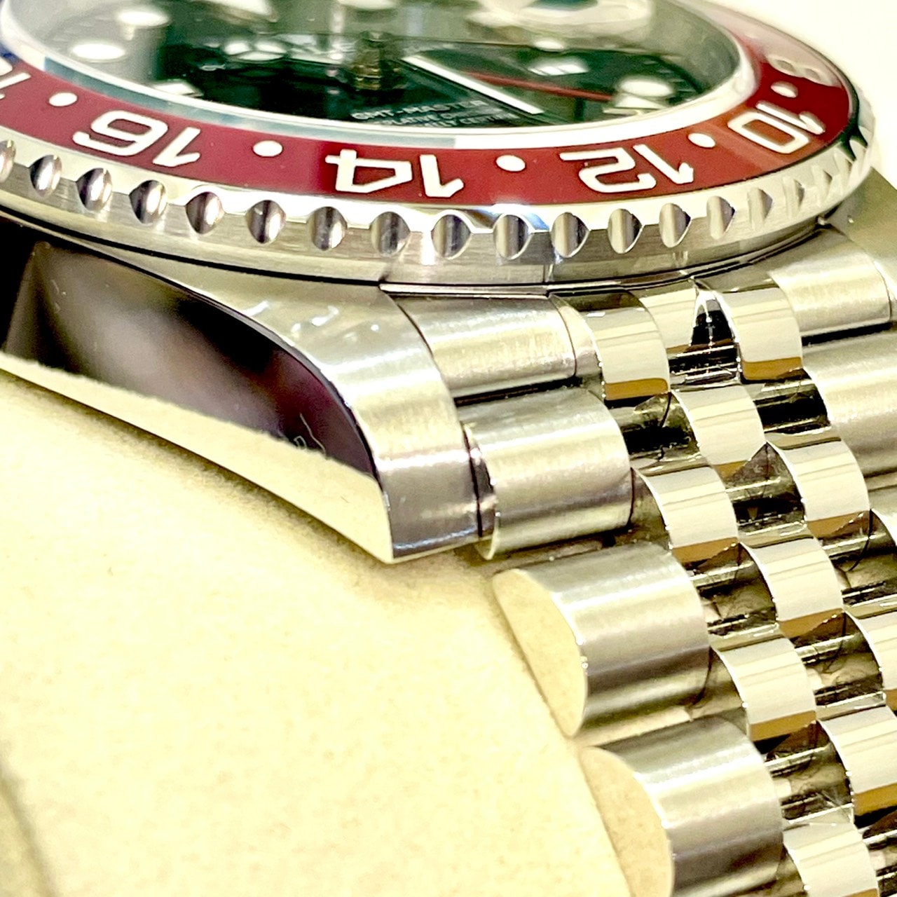 ROLEX(����å���) GMT�ޥ������� 126710BLRO �֥�å�ʸ���� ����ӥ꡼ 2025ǯ12�� ̤���� UL-26 (����Ź)����
