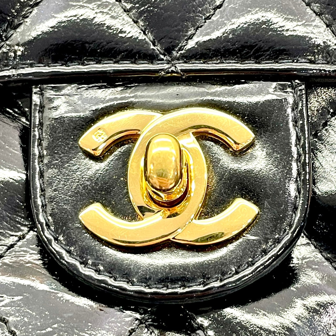 CHANEL(����ͥ�) �ߥ˥ޥȥ�å�17 �������󥷥������Хå� ���ʥ�� �֥�å�/G��� �����/������/1���� ����� (����Ź)
