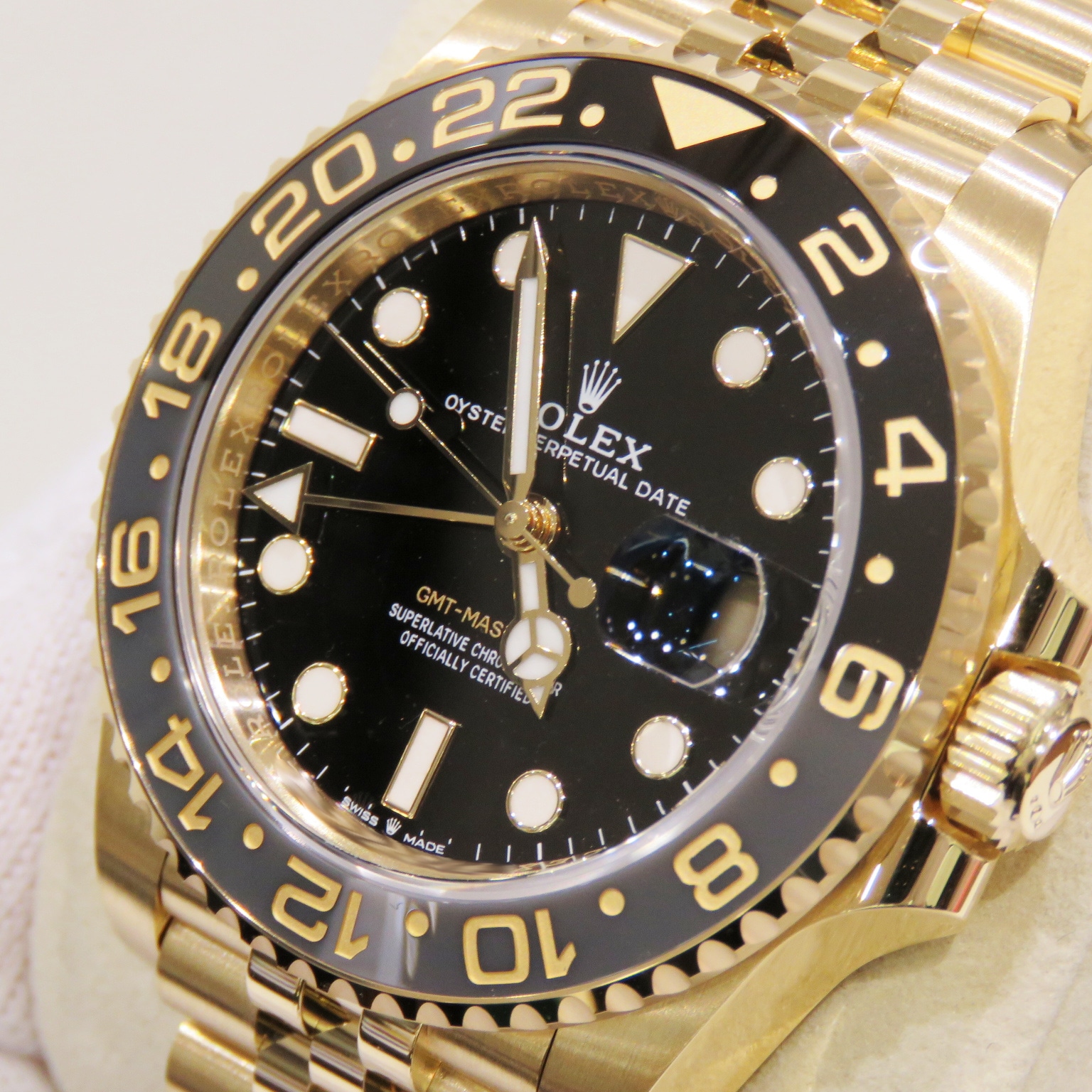 C-258 ROLEX (����å���) GMT�ޥ������� �ӻ��� 126718GRNR �֥�å� YG ����ӥ꡼ ̤Ĵ�� ��°�ʴ��� ̤���� ���Ź