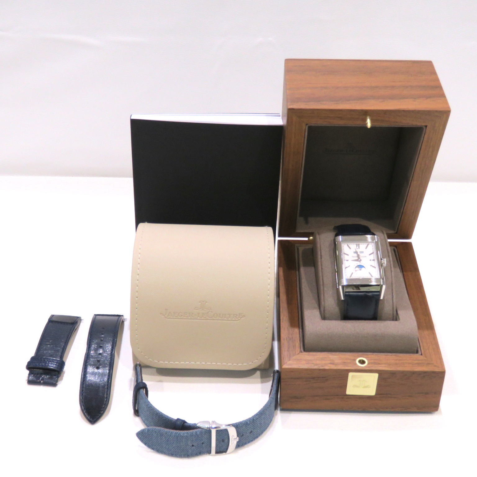 JAEGER LECOULTRE(���㥬���륯���) ��٥륽���ȥ�ӥ塼�� �ǥ奪���������� �ۥ磻�ȡ��֥롼�ӻ��� Q3918420 �쥶�� ���A Z-032 ���Ź 