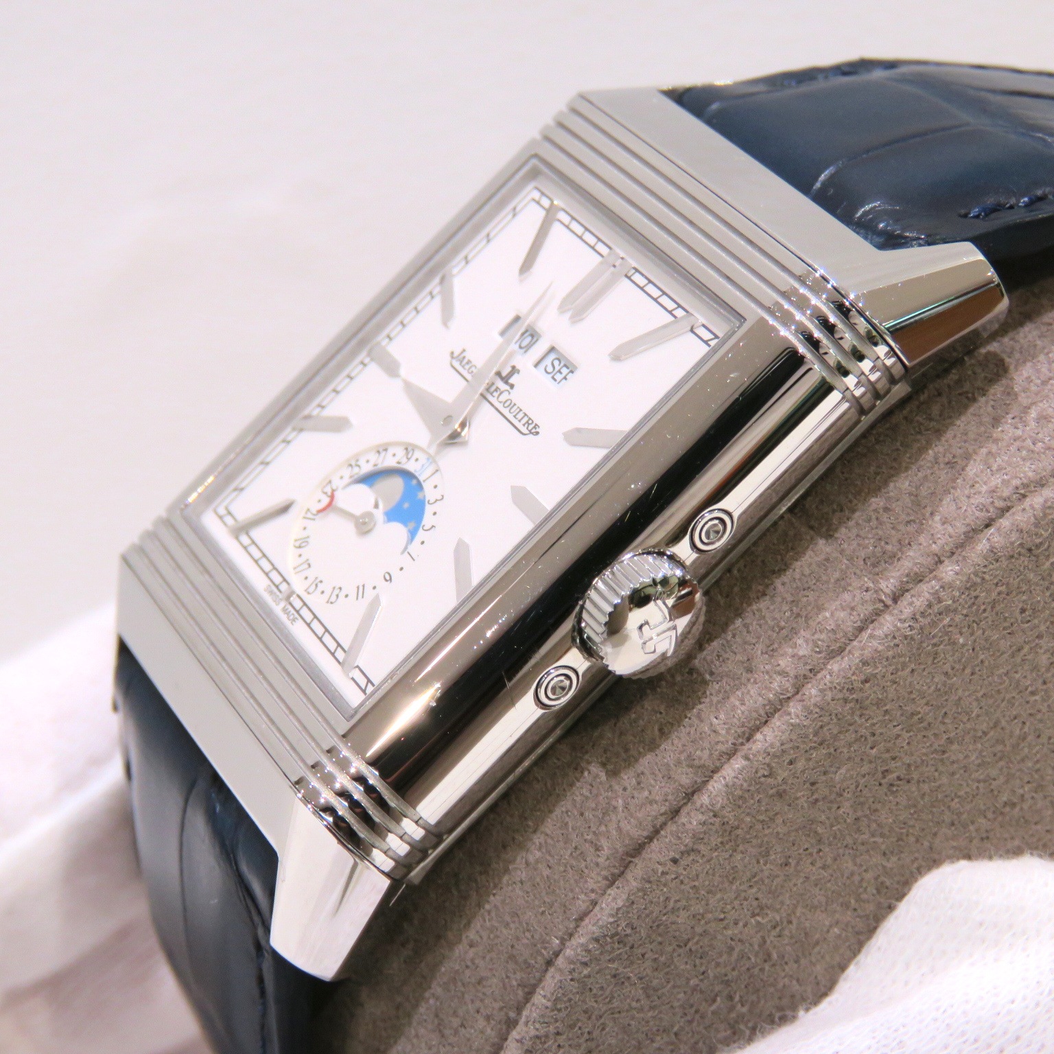 JAEGER LECOULTRE(���㥬���륯���) ��٥륽���ȥ�ӥ塼�� �ǥ奪���������� �ۥ磻�ȡ��֥롼�ӻ��� Q3918420 �쥶�� ���A Z-032 ���Ź 