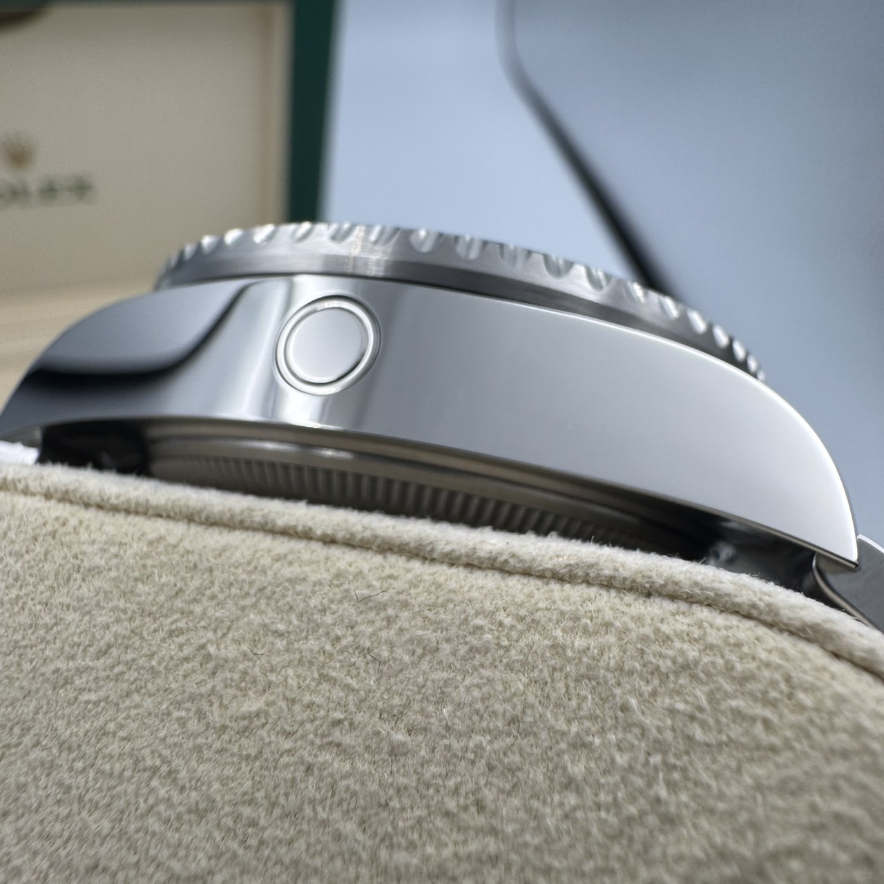 ROLEX (����å���) �ǥ����ץ��� 126660 D�֥롼 SS ������� ���ض�Ź 