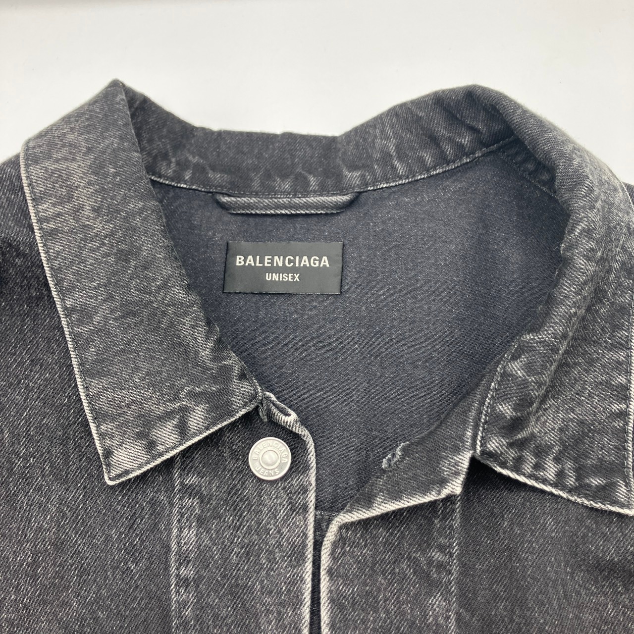 BALENCIAGA (�Х�󥷥���)��˥��å����������С��������ǥ˥�JKT��729353���֥�å���������3���ϥ󥬡��դ���̤������ ��AE-375������Ź��
