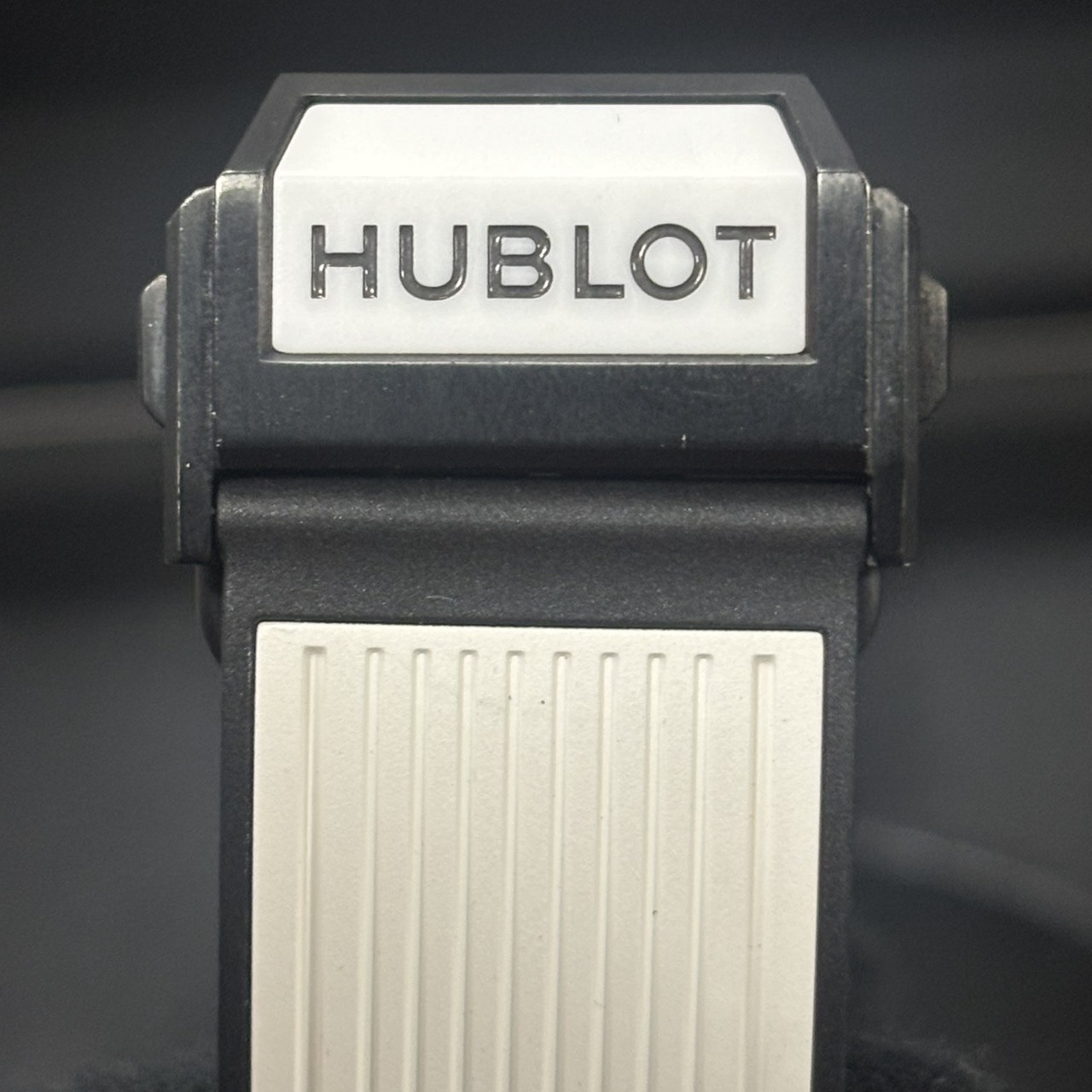 HUBLOT(���֥�)/�ӥå��Х� ���˥�/�ۥ磻�ȥ����ץ󥹥���ȥ�/411.HX.1170.RX/21.5��/�����/AE-548��������Ź��