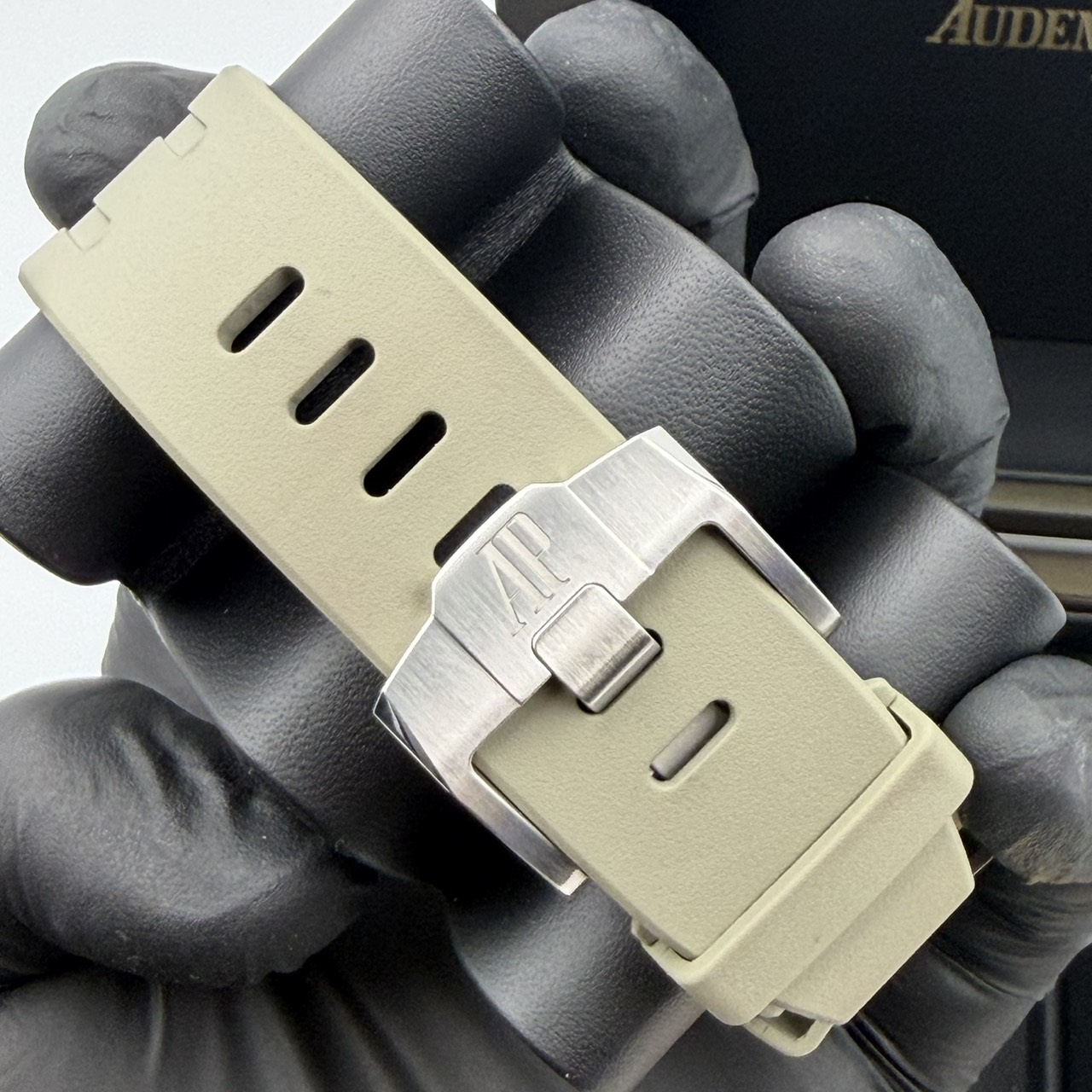 AUDEMARS PIGUET(�����ǥ� �ԥ�) ������륪���� ���ե��祢 �����Υ���� 26420SO.OO.A600CA.01 ���⡼���֥饦�� 2023ǯ3�� ����Ʊ�� ���� SA-149 ���ض�Ź