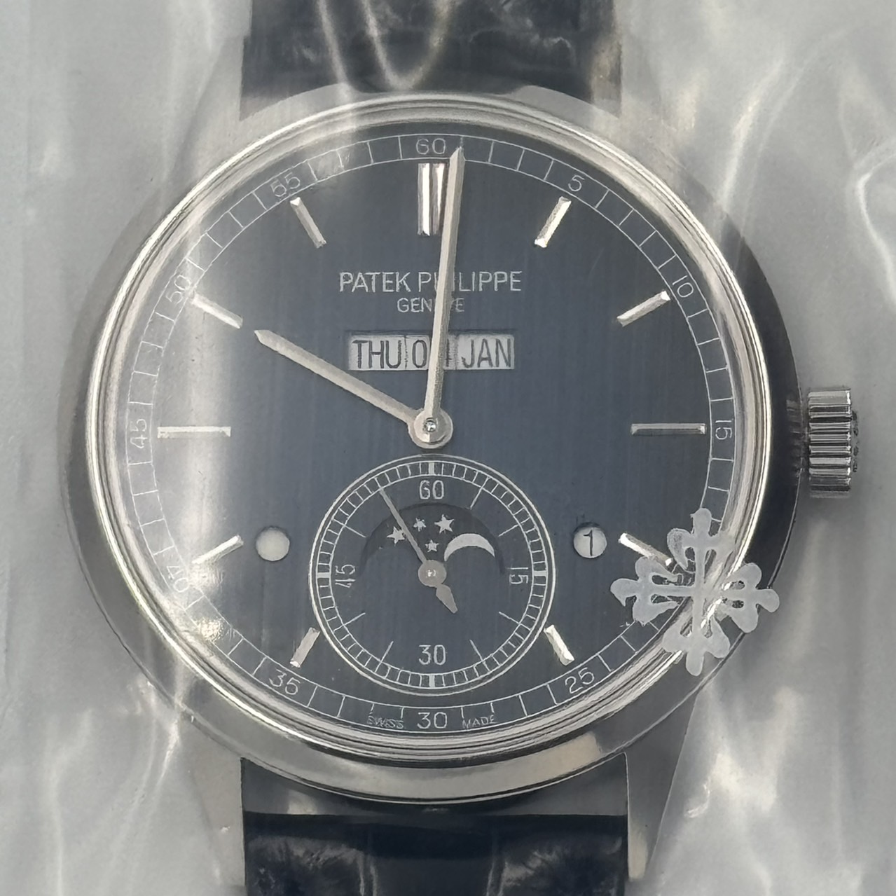 PATEK PHILIPPE (�ѥƥå��ե���å�) �����ɥ���ץꥱ������� 5236P-001 �֥�å�����ǡ������֥롼 ����Ʊ�� CAT-721 ���ض�Ź