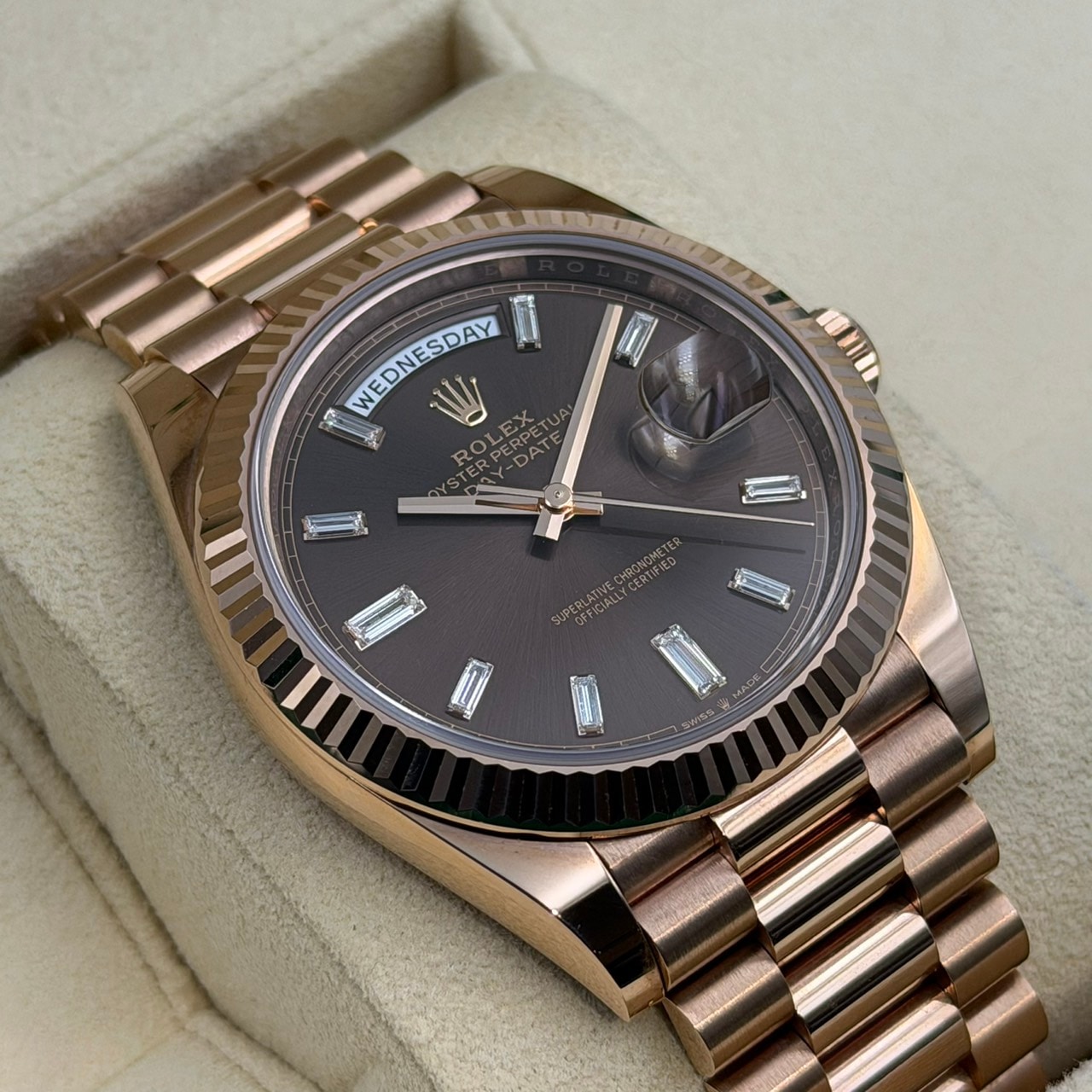 ROLEX (����å���) �ǥ��ǥ���40��228235 ���祳�졼�� 10P������ 2022ǯ5�� ����� ���� SA-399 ���ض�Ź