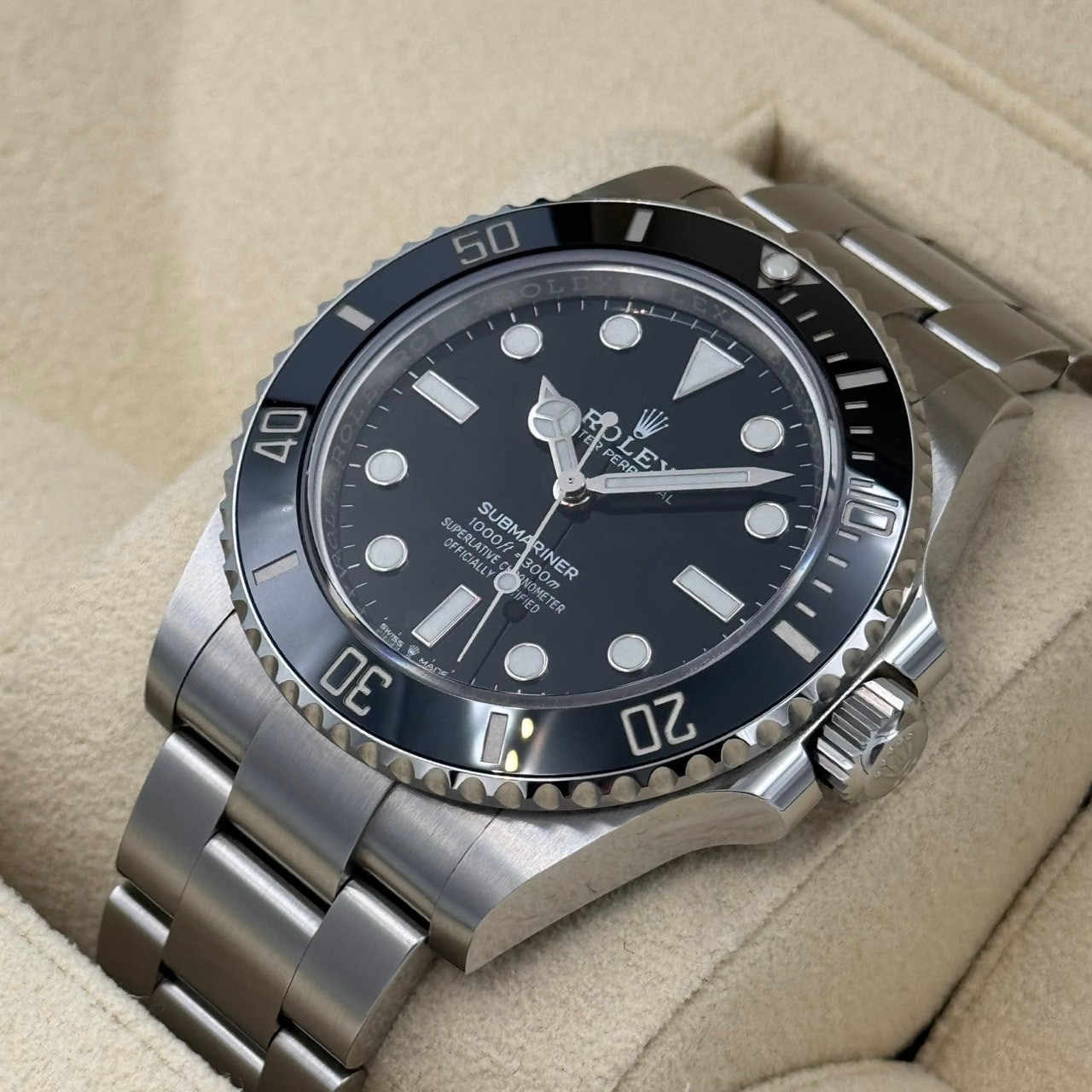 ROLEX (����å���) ���֥ޥ꡼�� 124060 SS ������� ���ض�Ź CAT-600