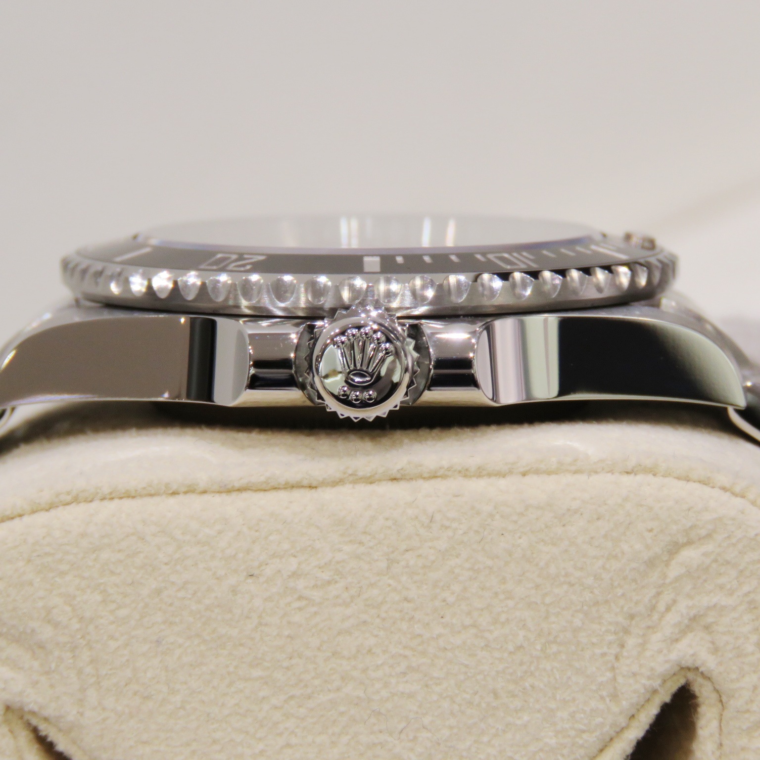 C-079 ROLEX (����å���) ���֥ޥ꡼�ʡ��Υ�ǥ��� �ӻ��� 124060 �֥�å� SS ���������� ��°�ʴ��� ����Ʊ�� ���Ź