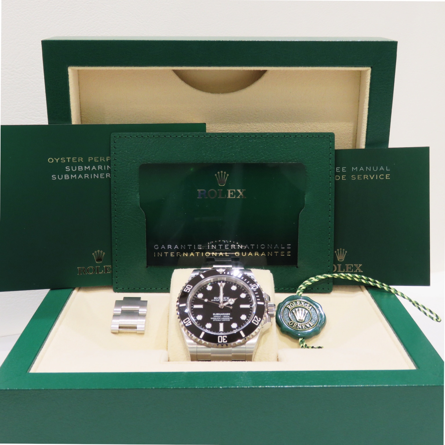 C-079 ROLEX (����å���) ���֥ޥ꡼�ʡ��Υ�ǥ��� �ӻ��� 124060 �֥�å� SS ���������� ��°�ʴ��� ����Ʊ�� ���Ź