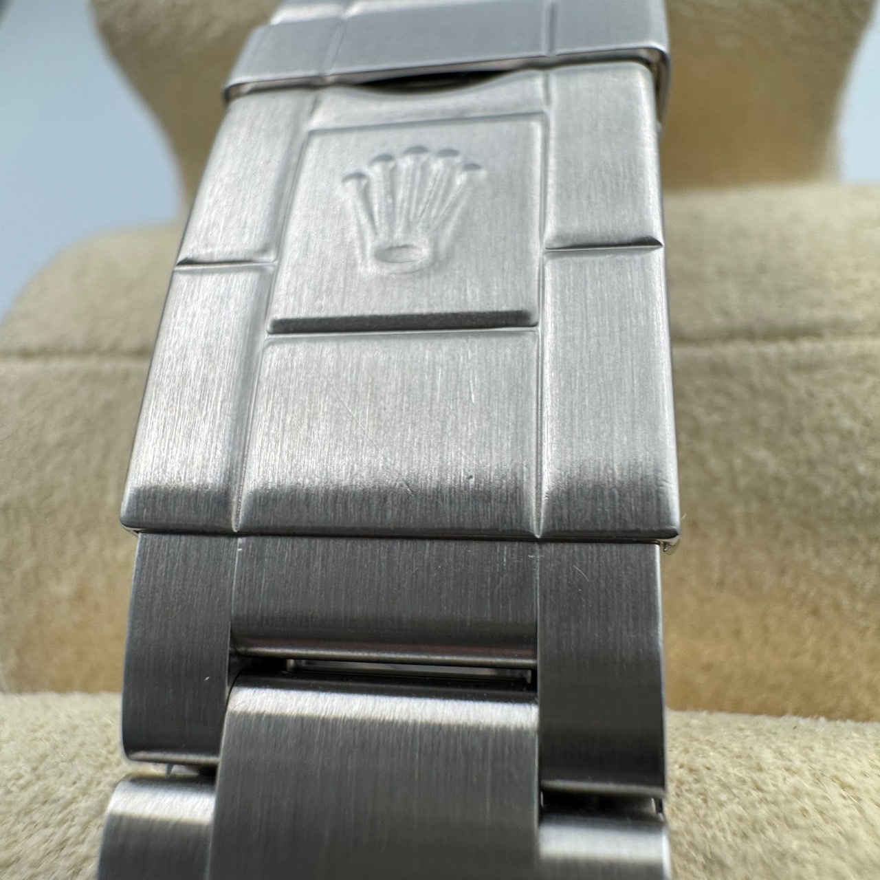 ROLEX (����å���) �������ץ����顼�� 16570 Y�� �֥�å� SS ����� ���ض�Ź CAT-536