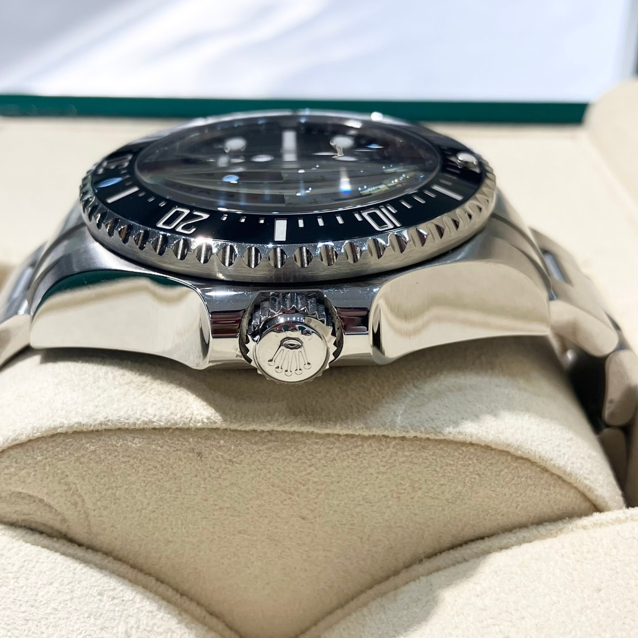 ROLEX(����å���) �����ɥ����顼 116660 �֥�å�ʸ���� 2013ǯ3�� ����� UL-2 (����Ź)