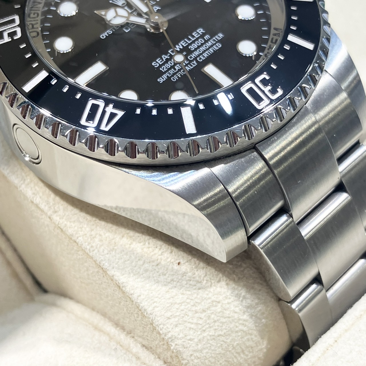 ROLEX(����å���) �����ɥ����顼 116660 �֥�å�ʸ���� 2013ǯ3�� ����� UL-2 (����Ź)