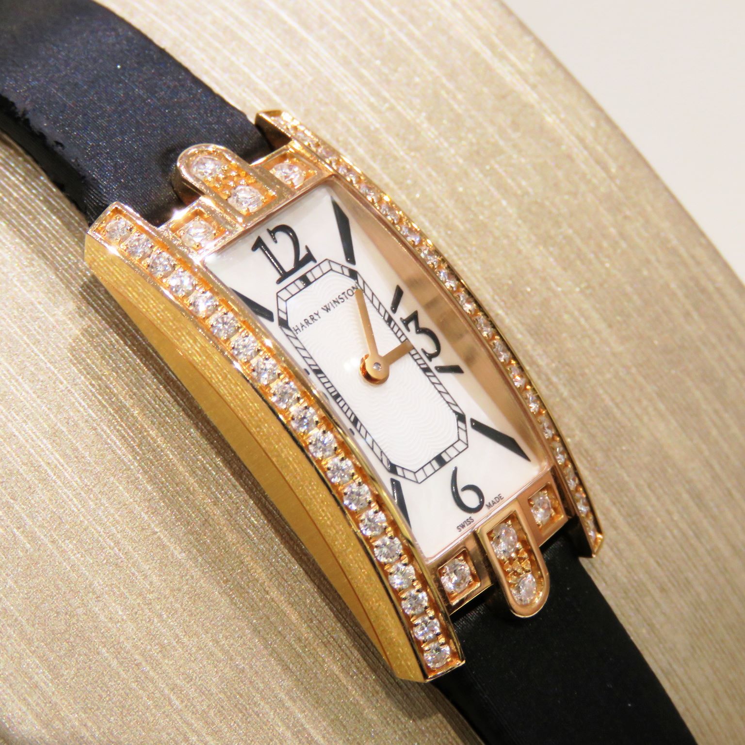 C-077 HARRY WINSTON (�ϥ꡼�����󥹥ȥ�) �������˥塼C �ߥ� �ӻ��� AVCQHM16RR017 �ۥ磻�ȥޥ������֥ѡ��� RG ��� ���Ź