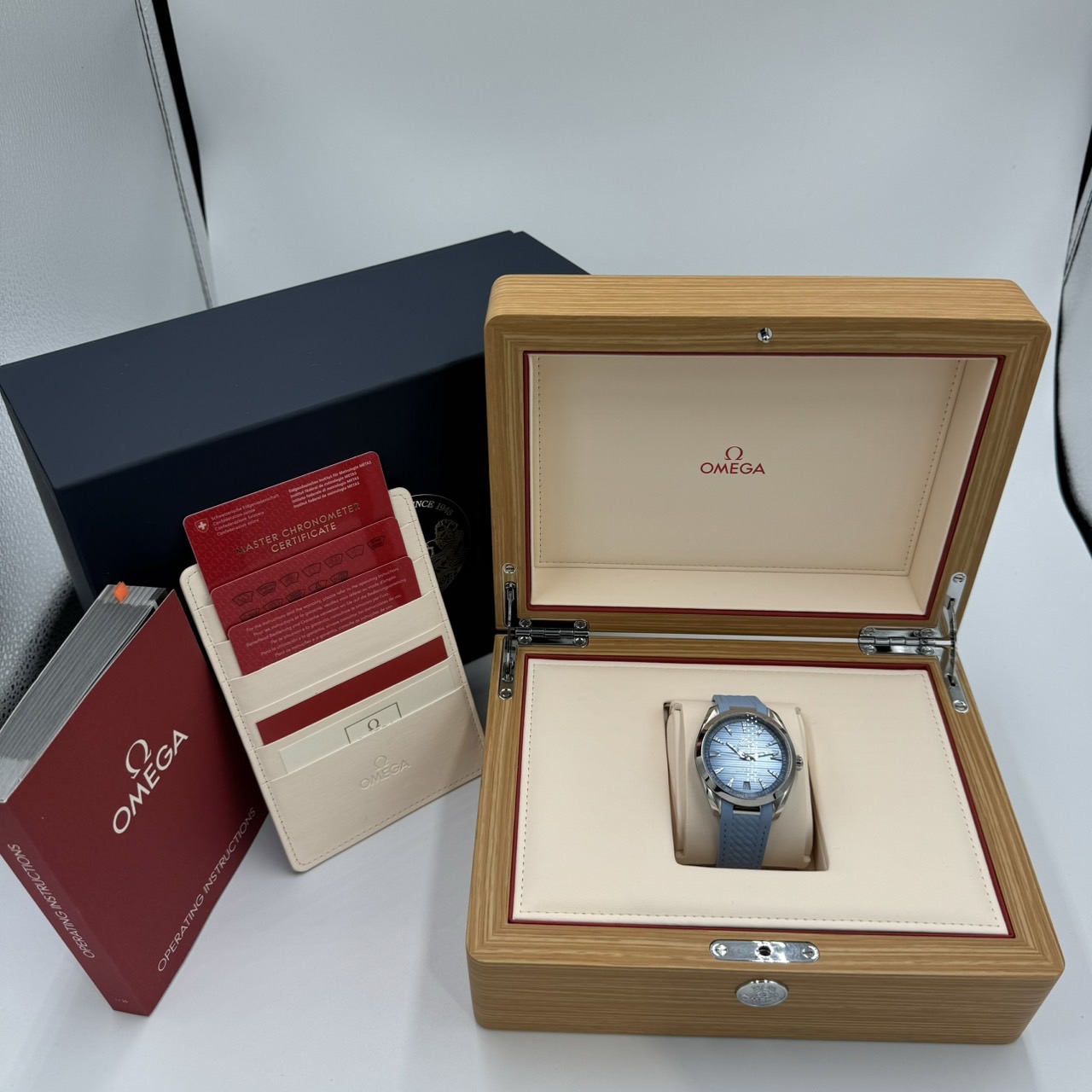 OMEGA(���ᥬ)�����ޥ����� �������ƥ� 220.12.41.21.03.008 ���ޡ��֥롼 ̤���� ���ض�Ź ��CAT-248