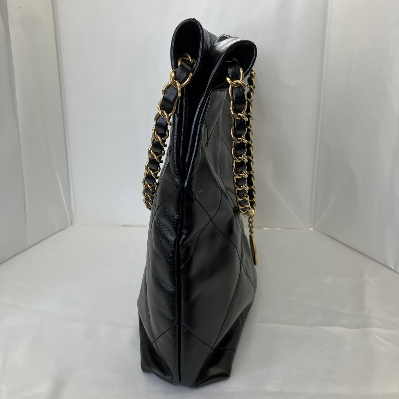 CHANEL(����ͥ�) ����ͥ�22 ���⡼�� �������󥷥������Хå� AS3260 �֥�å�(G���) ���㥤�ˡ� �����ե����� ���ꥢ��ץ졼�� (����Ź)