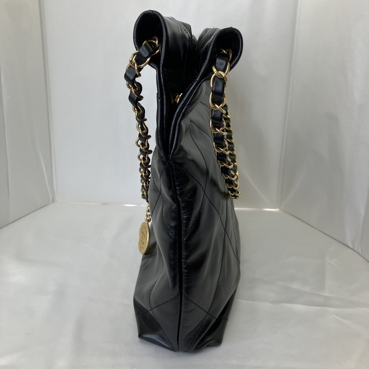 CHANEL(����ͥ�) ����ͥ�22 ���⡼�� �������󥷥������Хå� AS3260 �֥�å�(G���) ���㥤�ˡ� �����ե����� ���ꥢ��ץ졼�� (����Ź)