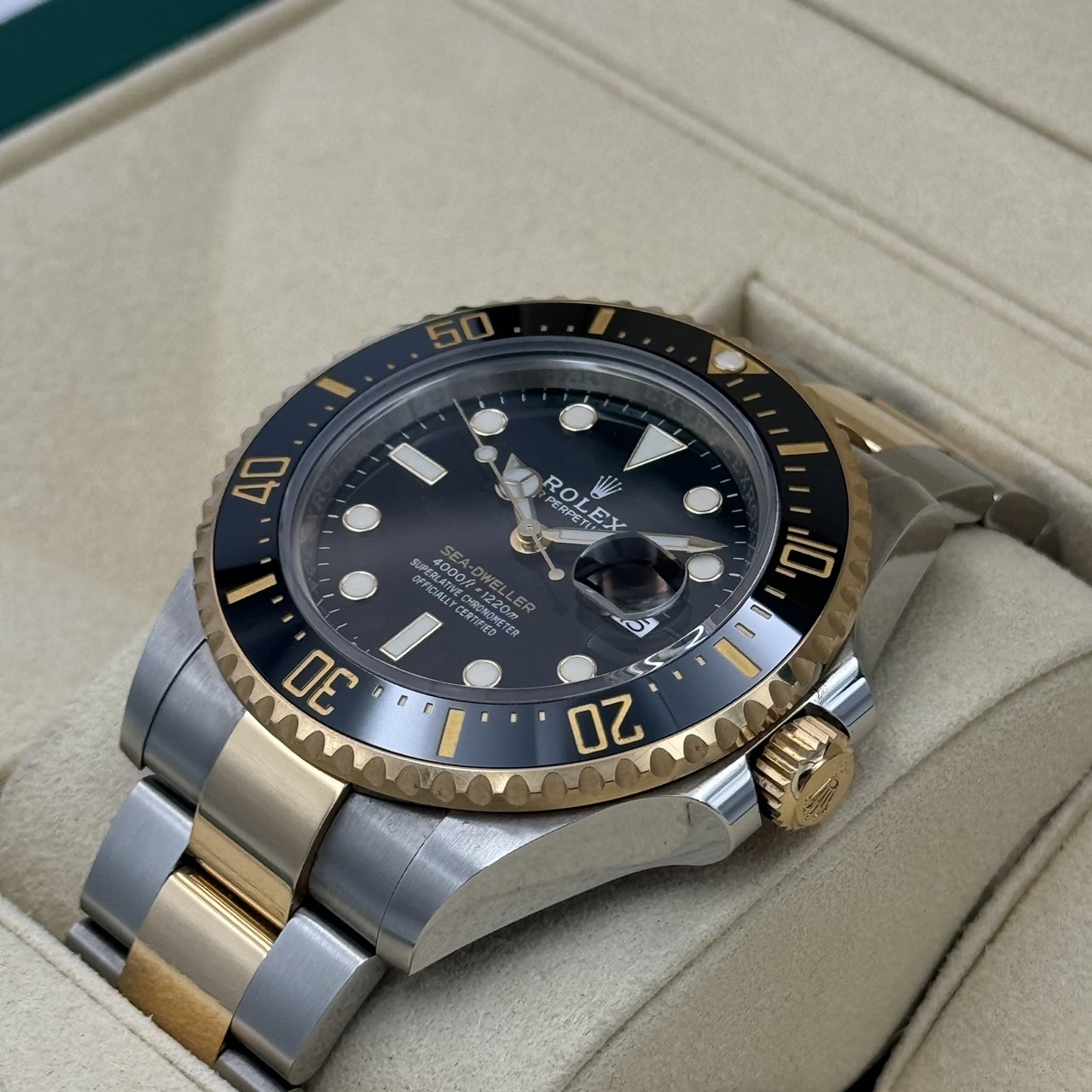 ROLEX (����å���) �����ɥ����顼 126603 �֥�å� SS/YG ������� ���ض�Ź CAT-279