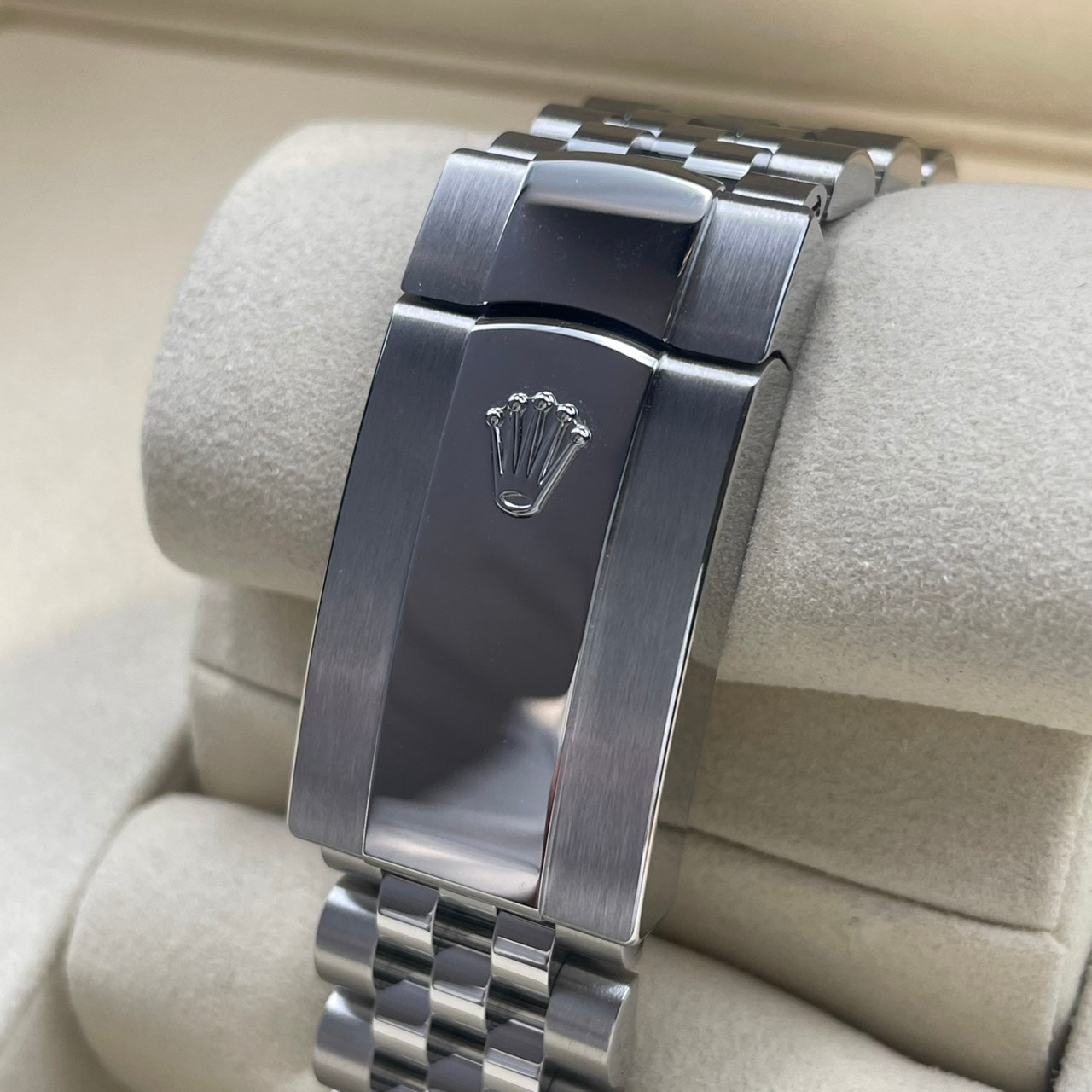 ROLEX(����å���) �ǥ��ȥ��㥹��41 126300 ���졼�ȥ����� ����ӥ꡼ 2026ǯ3�� ̤���� ���� SA-56 ���ض�Ź
