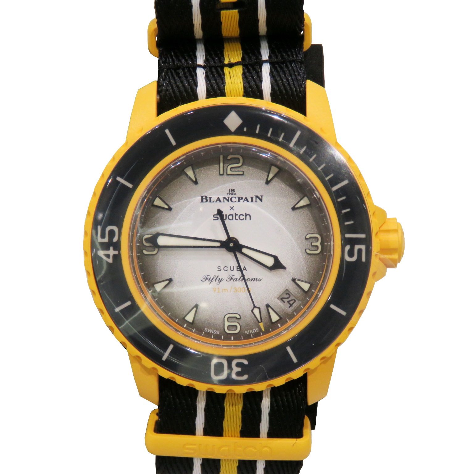 Blancpain x Swatch (�֥��ѥ�ߥ������å�) �Х�������ߥå� �������� �ե��եƥ��ե����ॹ �ѥ��ե��å���������� �ӻ��� SO35P100 �֥�å��ߥ������� ����ߥå�/���ȥ�å� ��°�ʴ��� ̤���� A-073 ���Ź