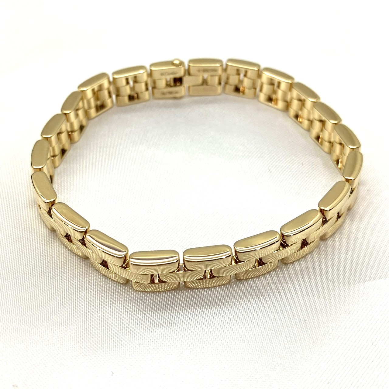 Cartier(����ƥ���) �ޥ���� �ѥ�ơ��� �֥쥹��å� 3Ϣ YG 2025ǯ4�� ������� (����Ź)
