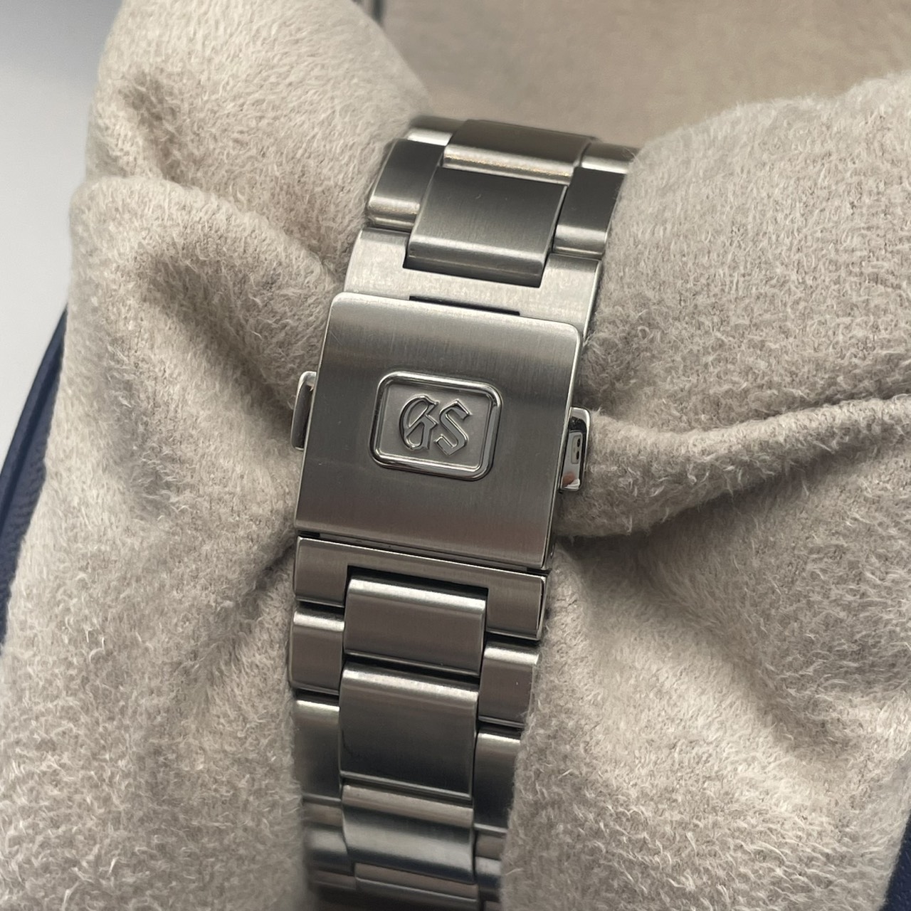 Grand Seiko (�����ɥ�������) ���ץ�󥰥ɥ饤�� SBGA465 �ۥ磻�� 2025ǯ12�� 4����Ĵͭ ��°�ʴ��� ����� ST-115 ���ض�Ź
