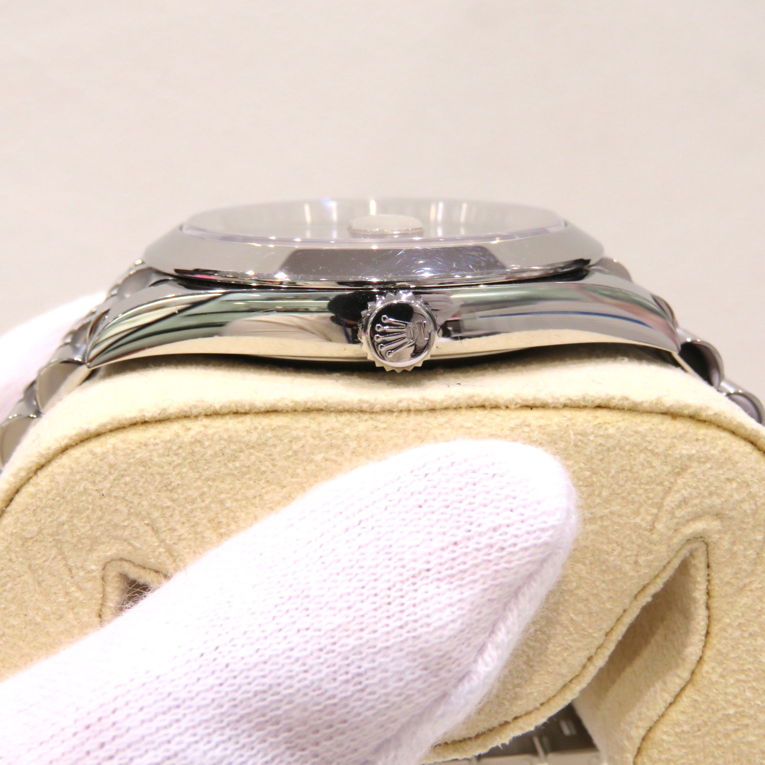 ROLEX (����å���) �ǥ��ȥ��㥹��41 �ӻ��� 126300 ���졼�ȥ����ޥ� 3����Ĵ�� ��� B-267 ���Ź