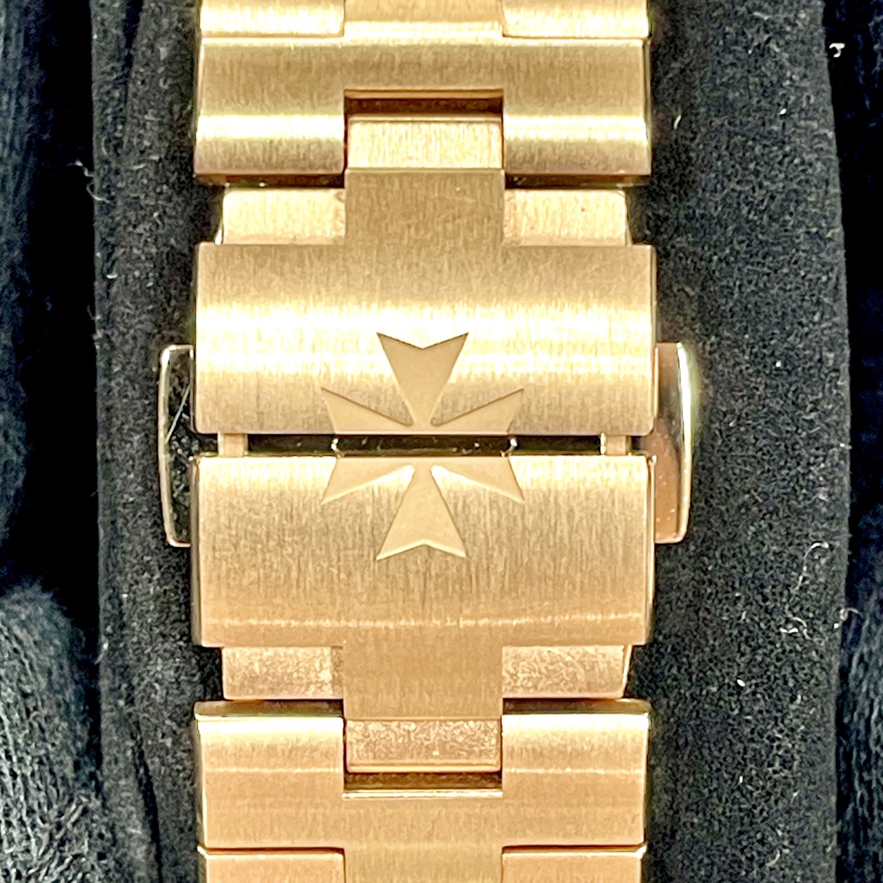 VACHERON CONSTANTIN (����������� ���󥹥��󥿥�)   4600��/200R-B979 �����Х����� �����ȥޥƥ��å� ����	������ʡ�AF-292������Ź��	