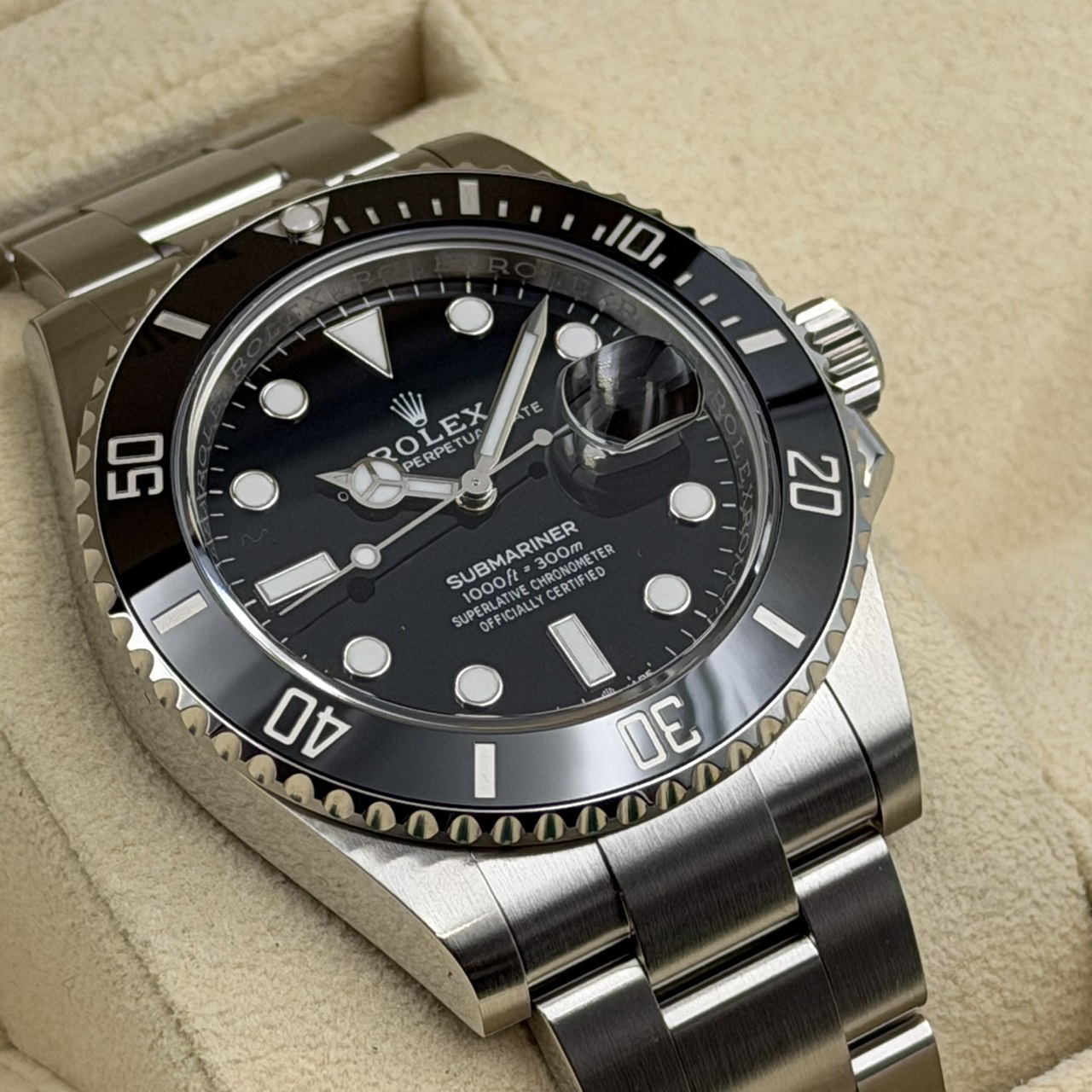 ����å��� SA-69 ���֥ޥ꡼�ʥǥ��� 126610LN �֥�å� 2025ǯ1�� ������� ����