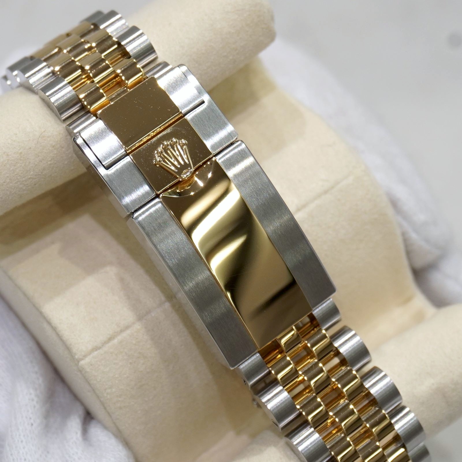 C-279 ROLEX (����å���) GMT�ޥ������� �ӻ��� 126713GRNR �֥�å� SS/YG ����ӥ꡼ ����̤Ĵ�� ��°�ʴ��� ����Ʊ�� ���Ź