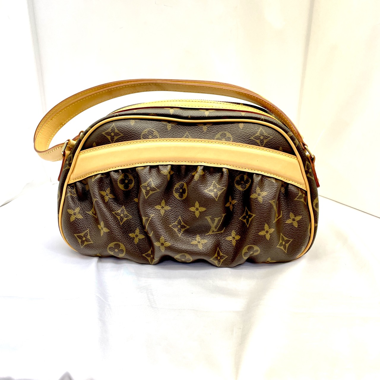 LOUIS VUITTON(ルイヴィトン) クララ モノグラム M40057 保存袋 中古美